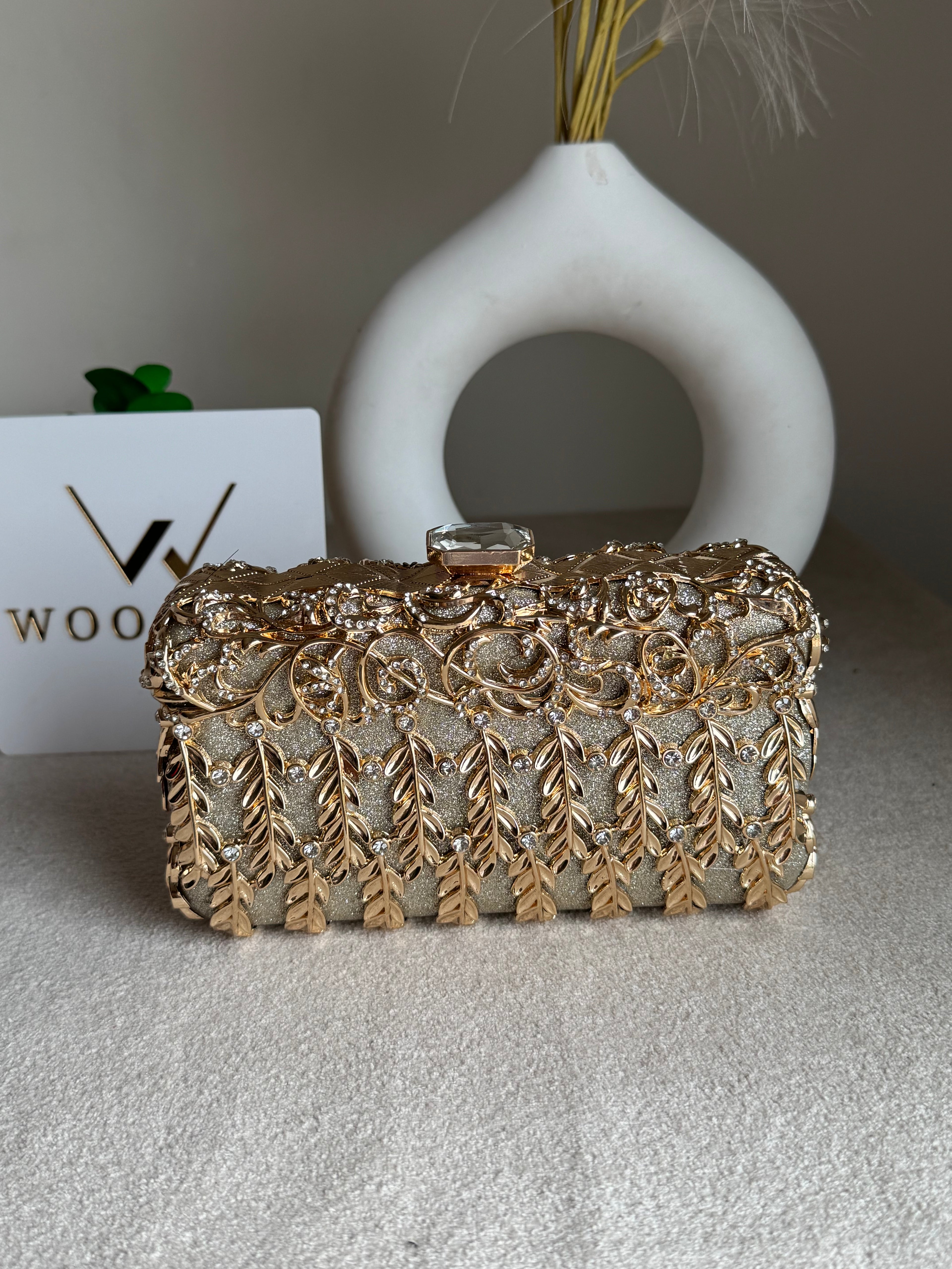 Amour Clutch Champagne Metal