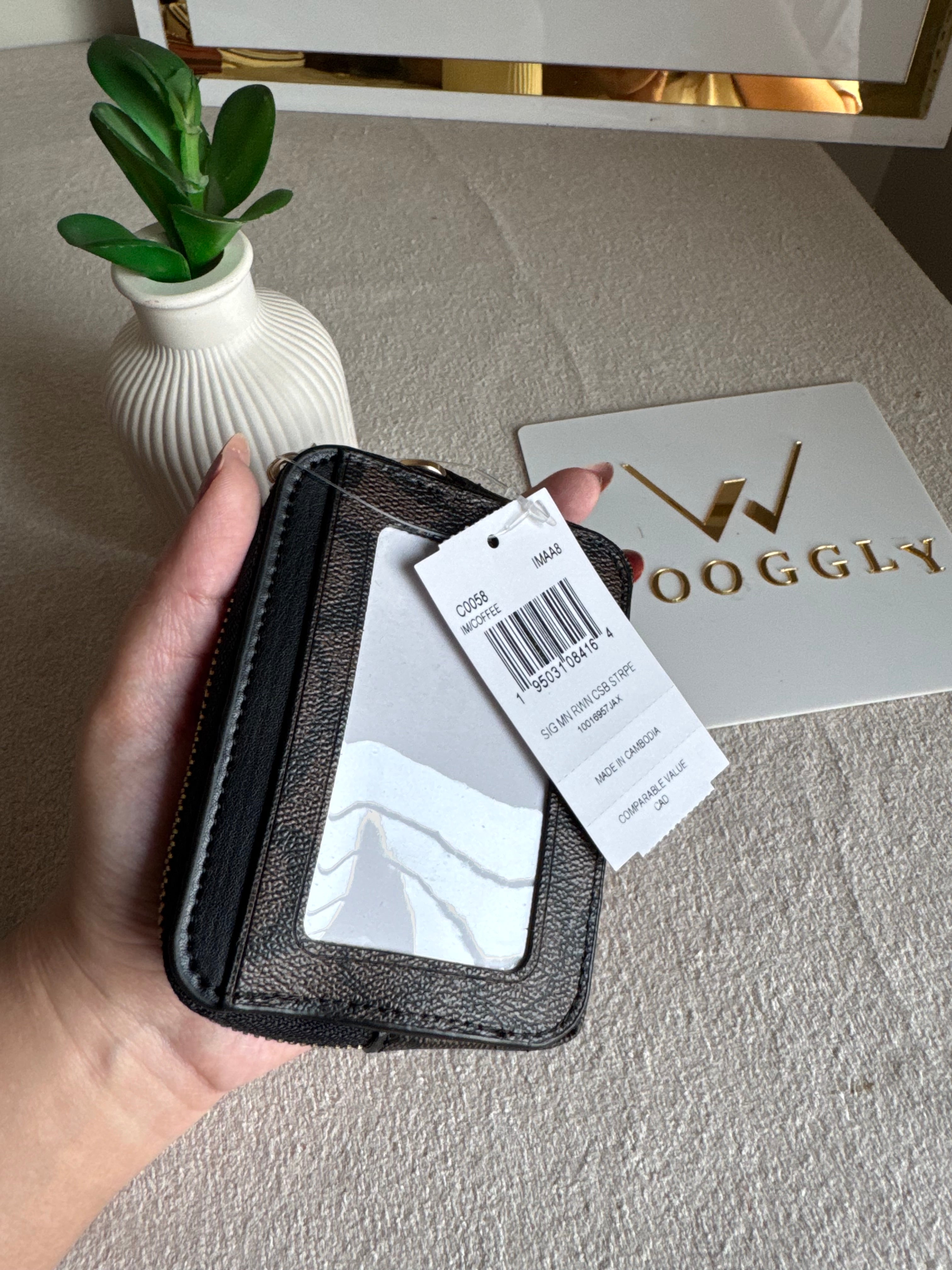 Coach Zip Card Case - Signature Brown
