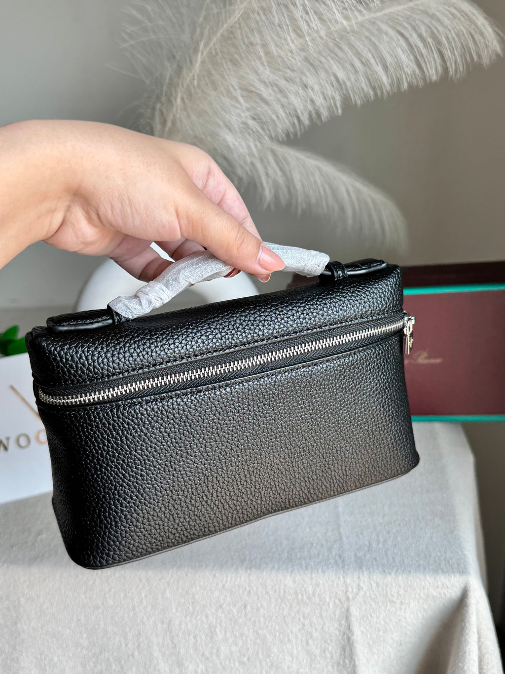 Premium Signature Bag - Black