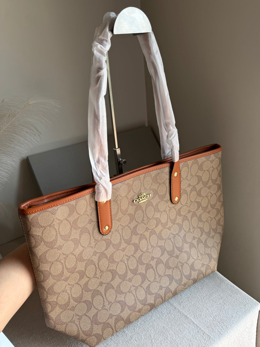COACH TOTE BAG PREMIUM (Apricot Brown) - BOX PACKING