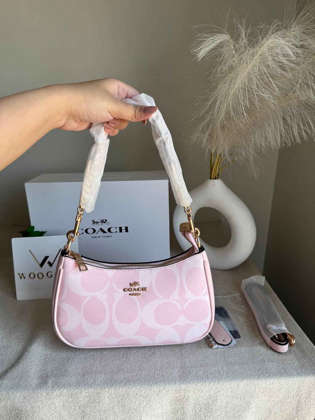 COACH TERI PREMIUM (Pink) - BOX PACKING