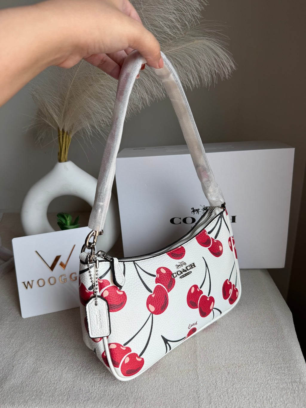 Coach TERI PREMIUM (White with Cherries) - MAGNETIC BOX PACKING