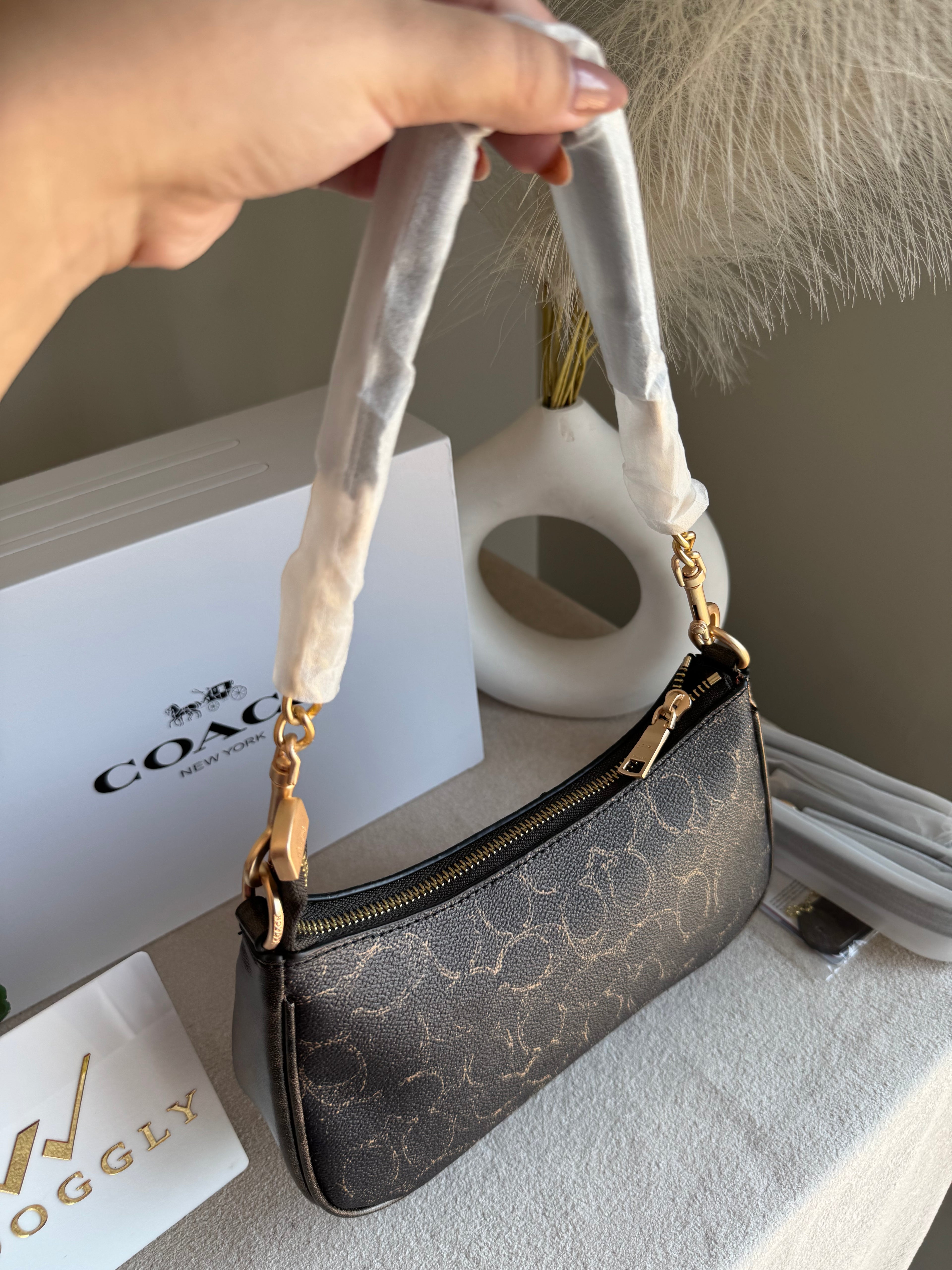 COACH TERI PREMIUM (Limited Edition Black) - BOX PACKING