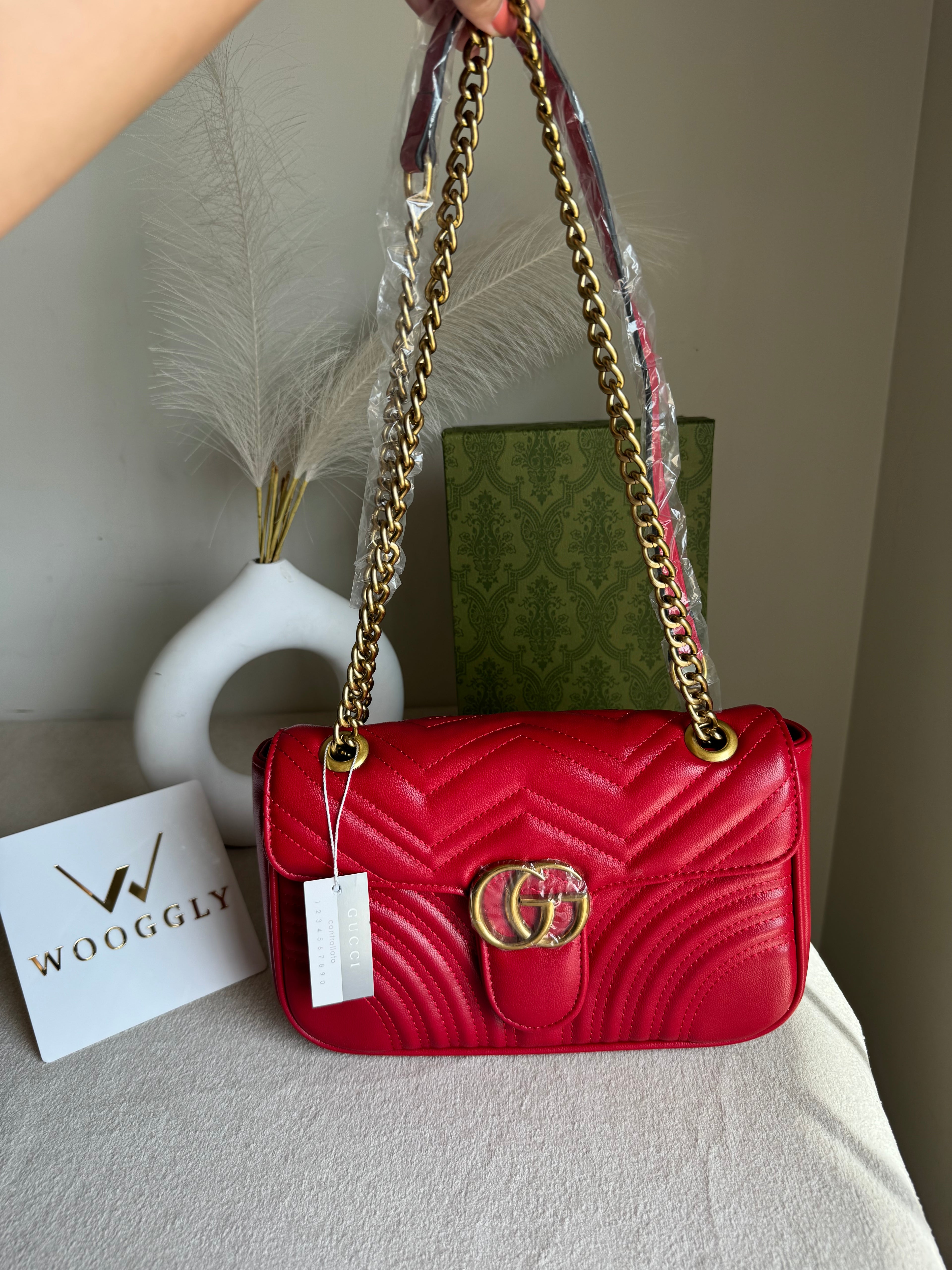 Gucci Signature Bag MEDIUM - Red with Box Packing