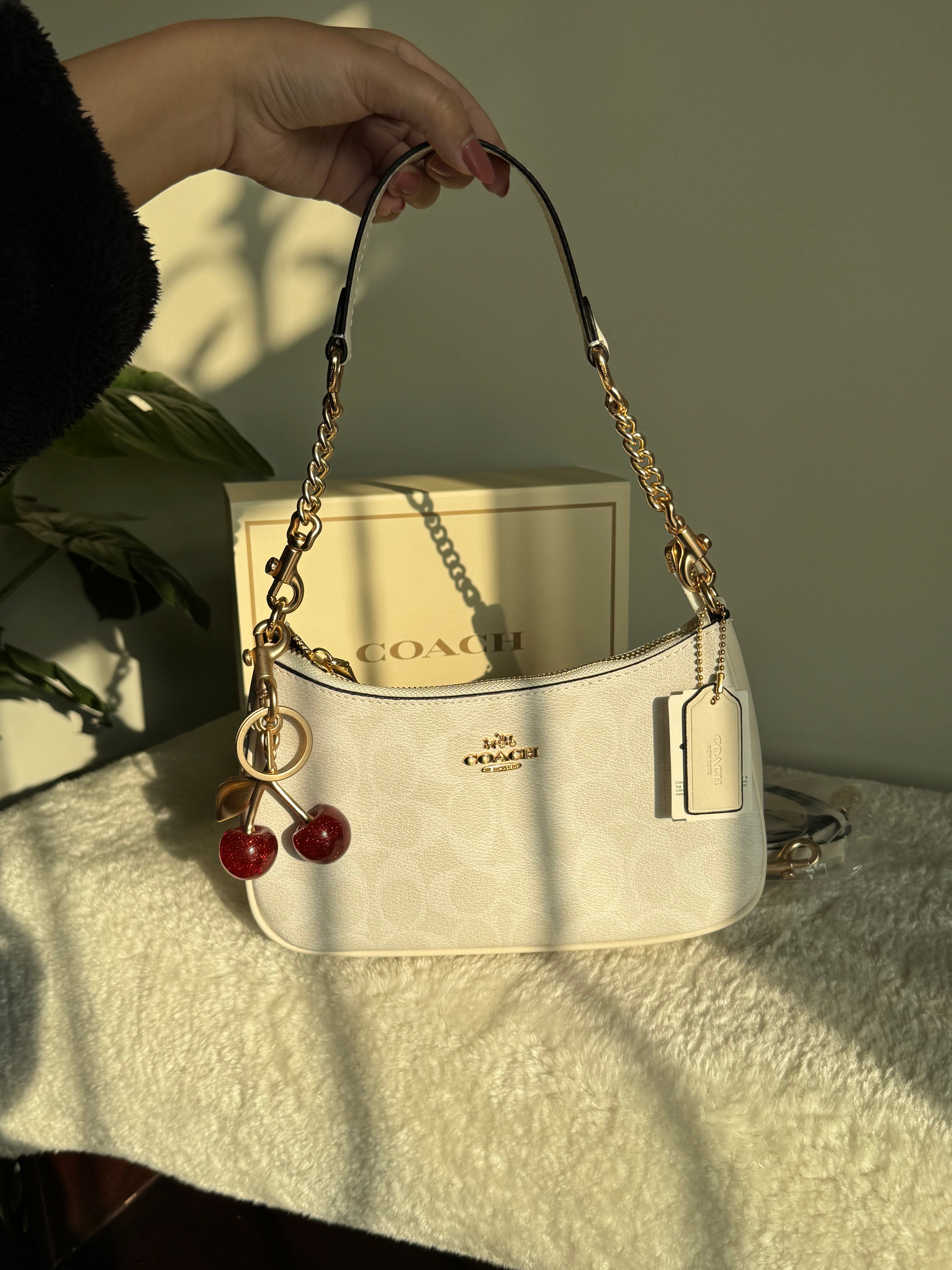 COACH TERI PREMIUM with Coach Cherry Charm (White) - BOX PACKING