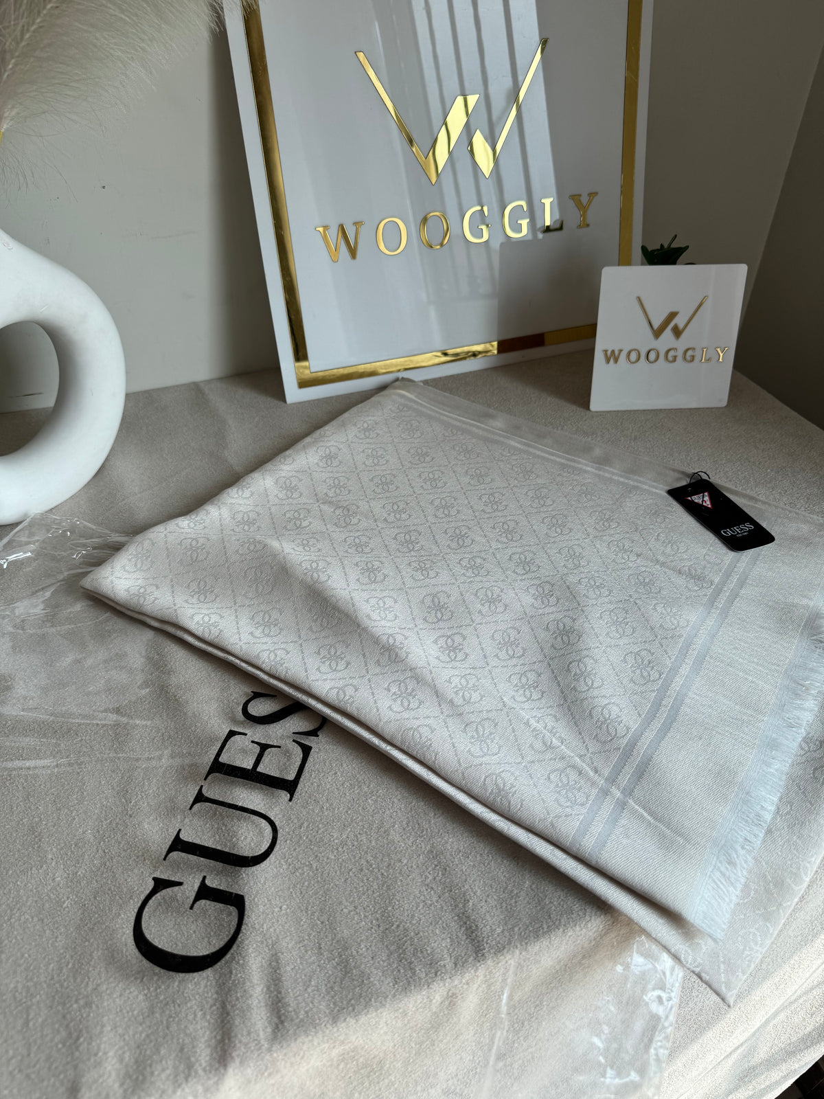 Guess Stoller Cream