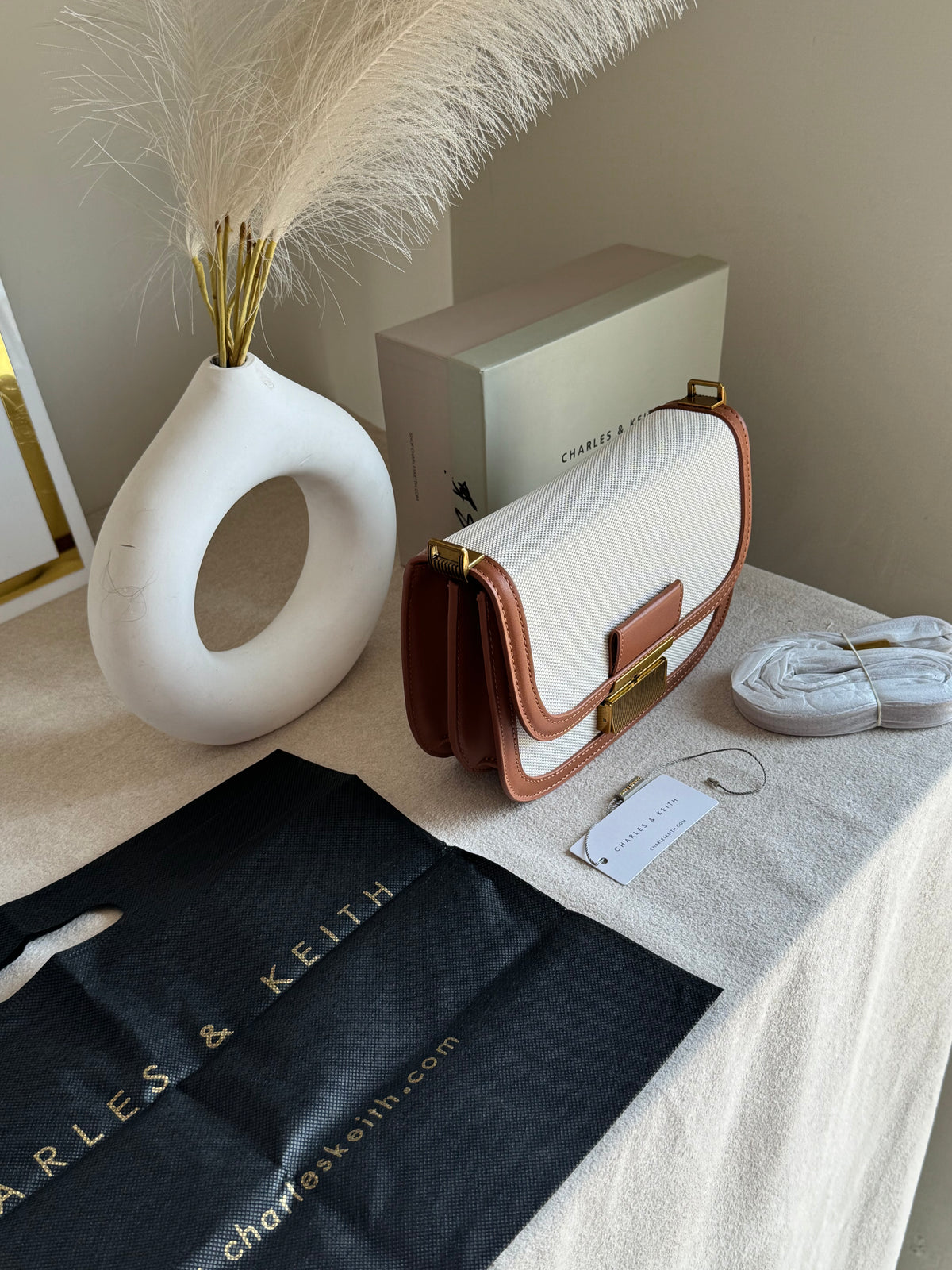 Premium C&K Coco Bag with PROPER PACKING Cream & Brown