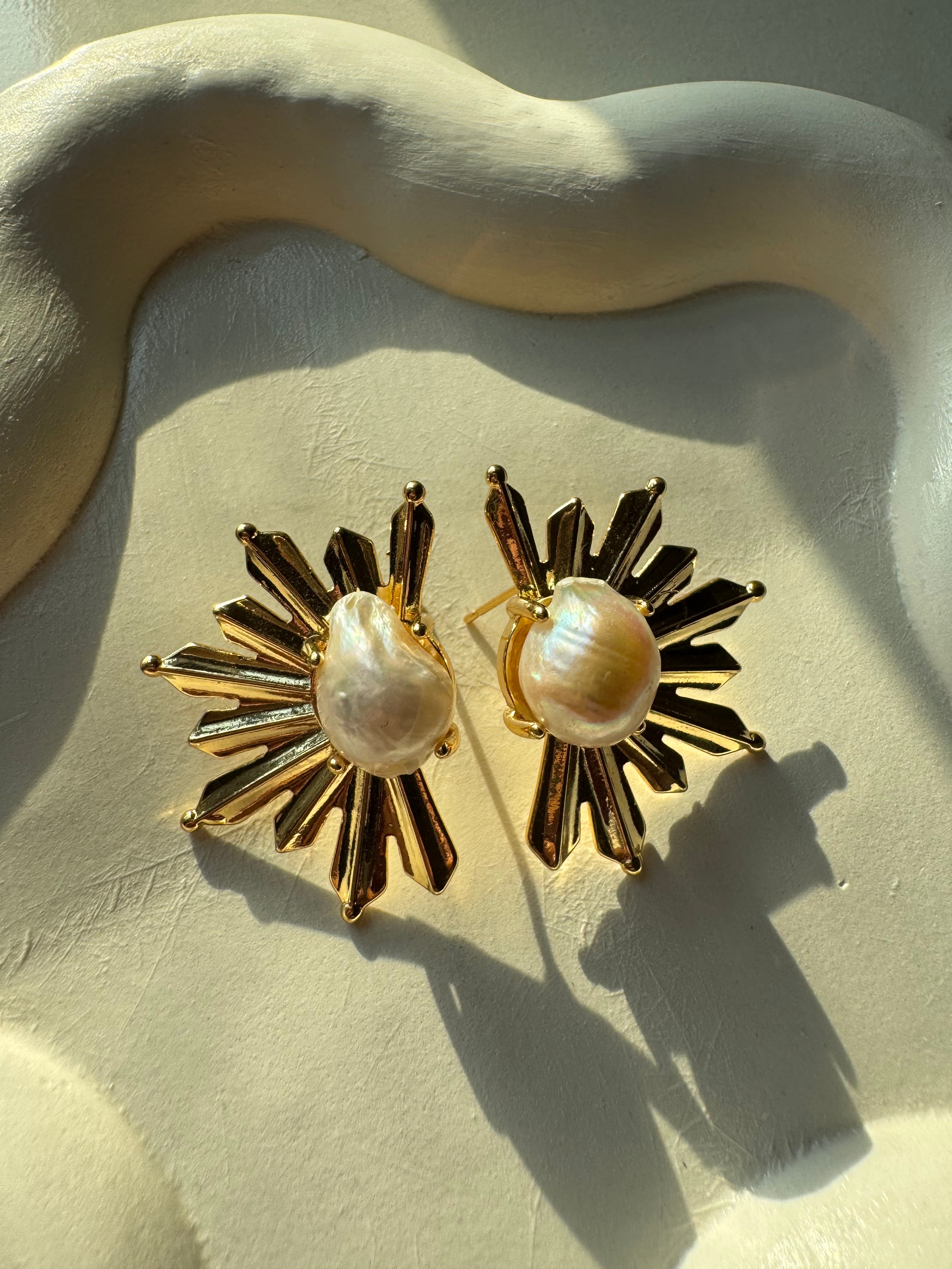 Allure Earrings - 18K Gold Plated