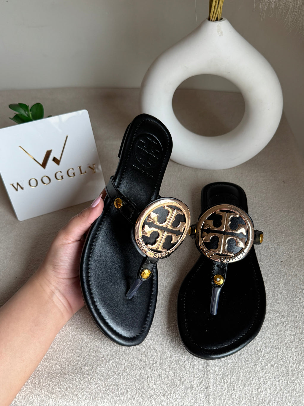 Viral Tory Burch Slides Black