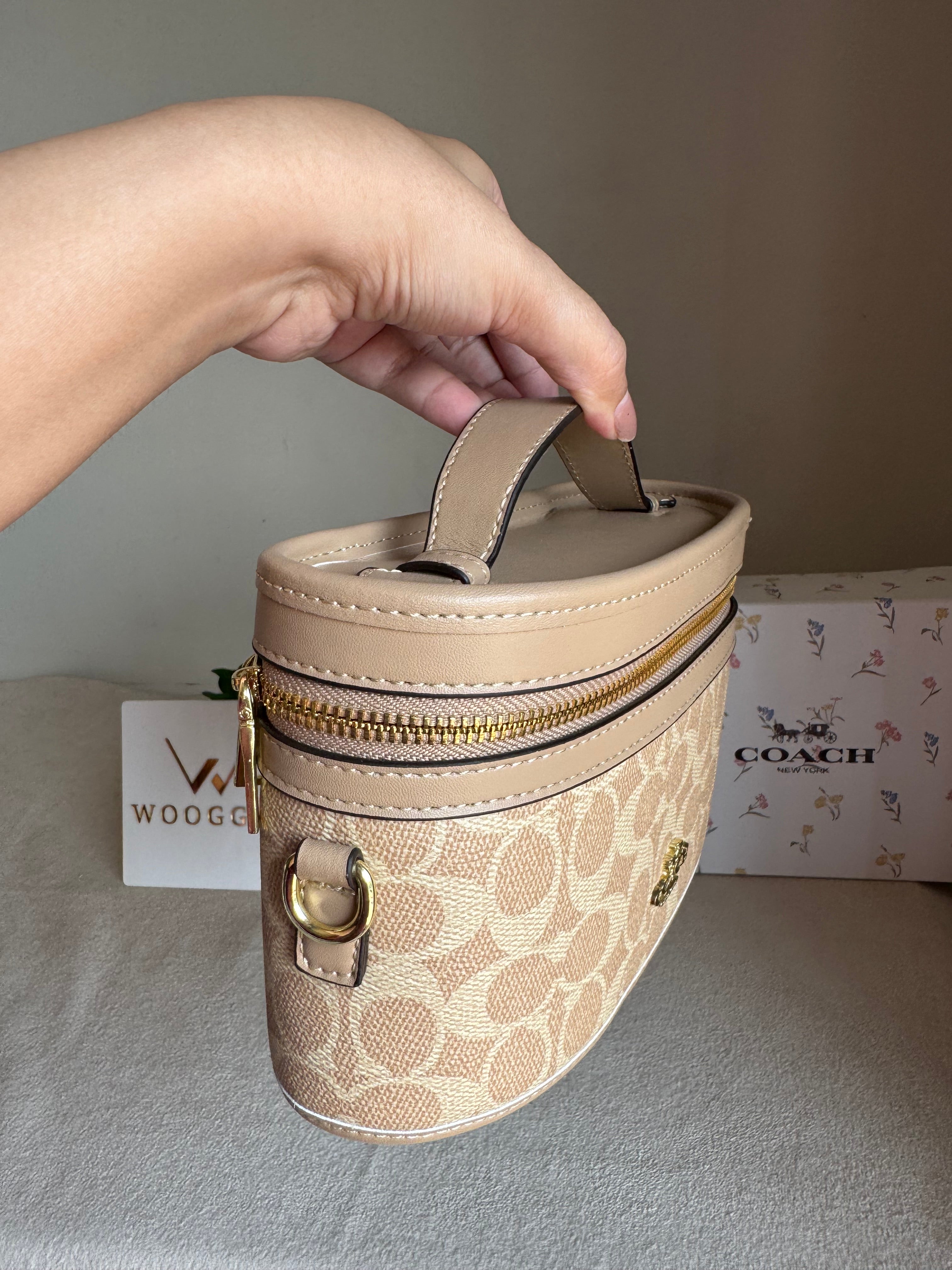 COACH Premium Bucket Bag (Signature Beige) with Long Strap - BOX PACKING