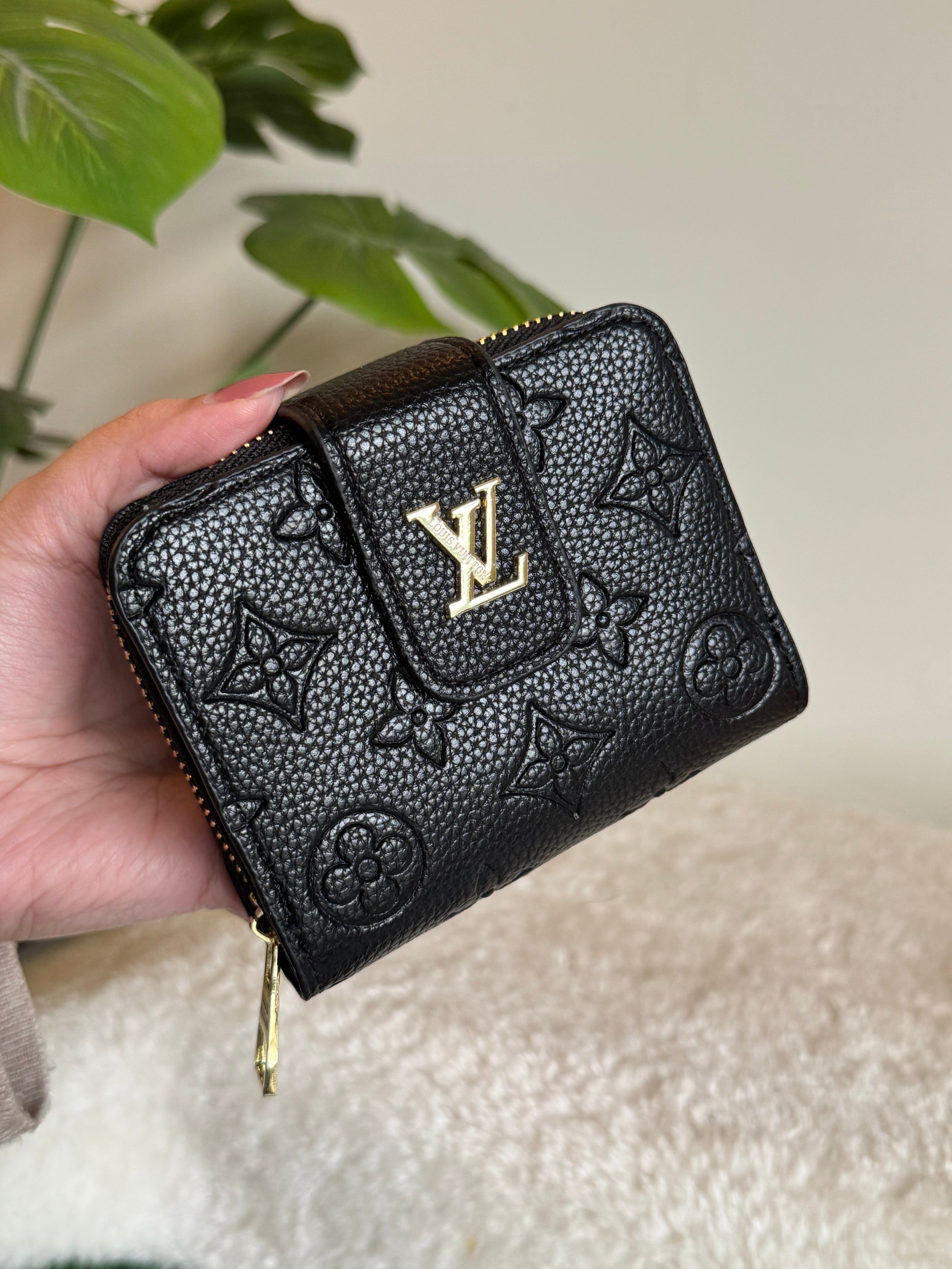Premium LV Wallet - Box Packing