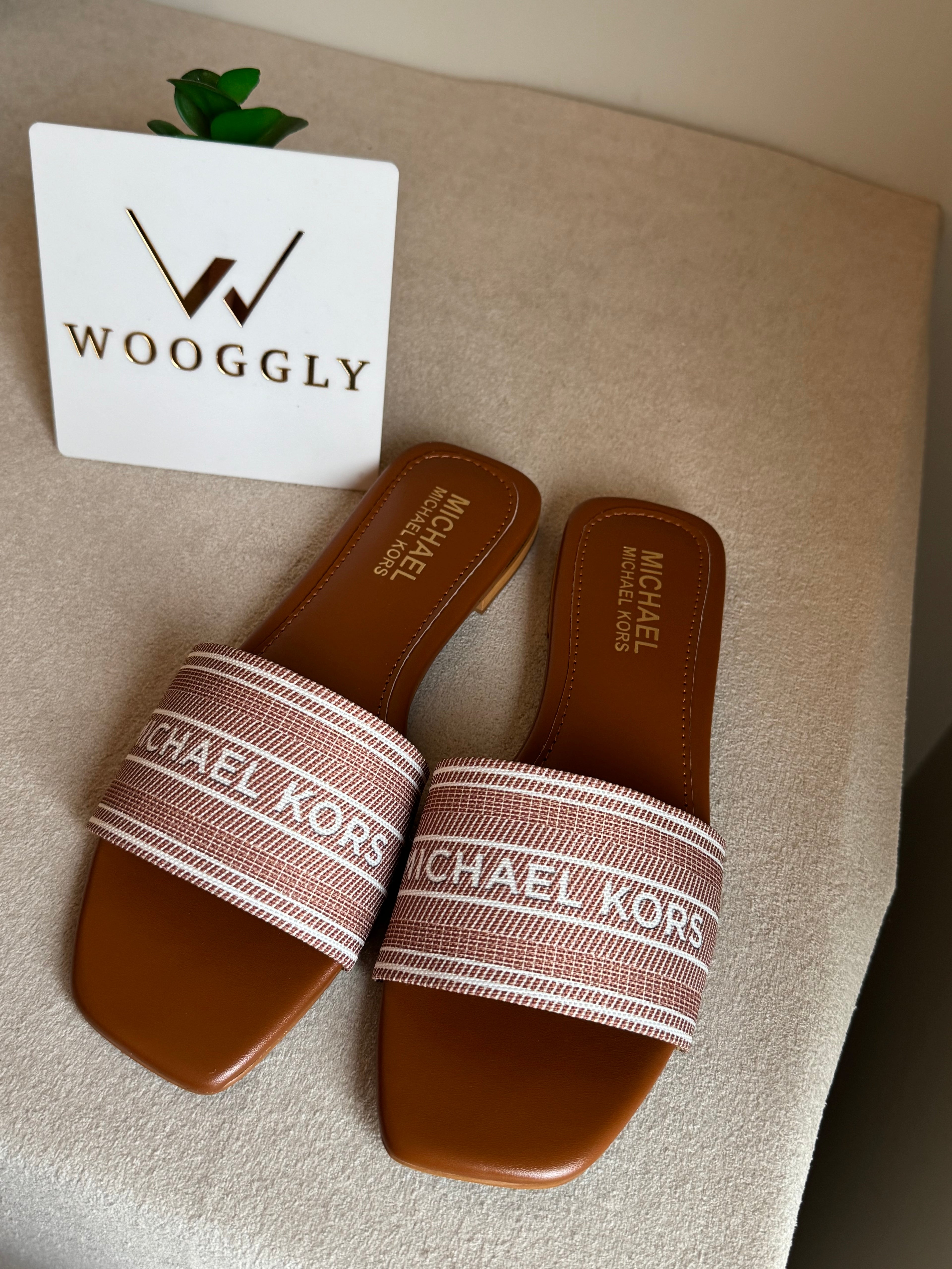 MK Classy Slide Brown