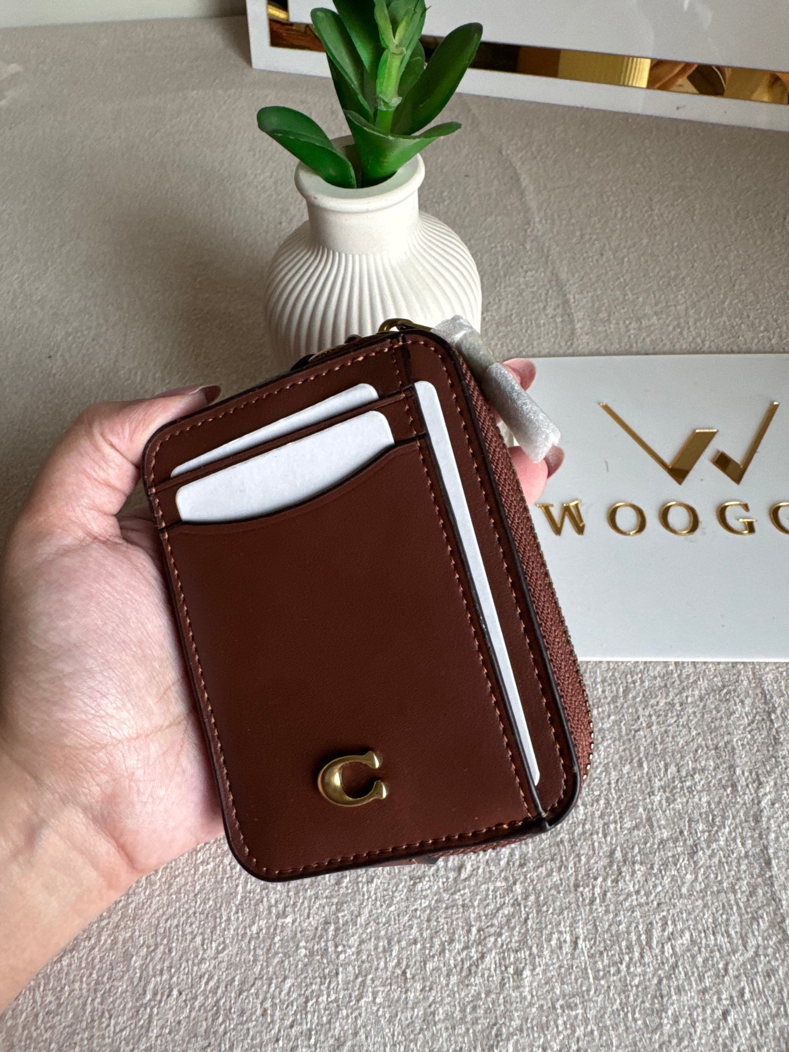 Coach Zip Card Case - Cadbury Brown