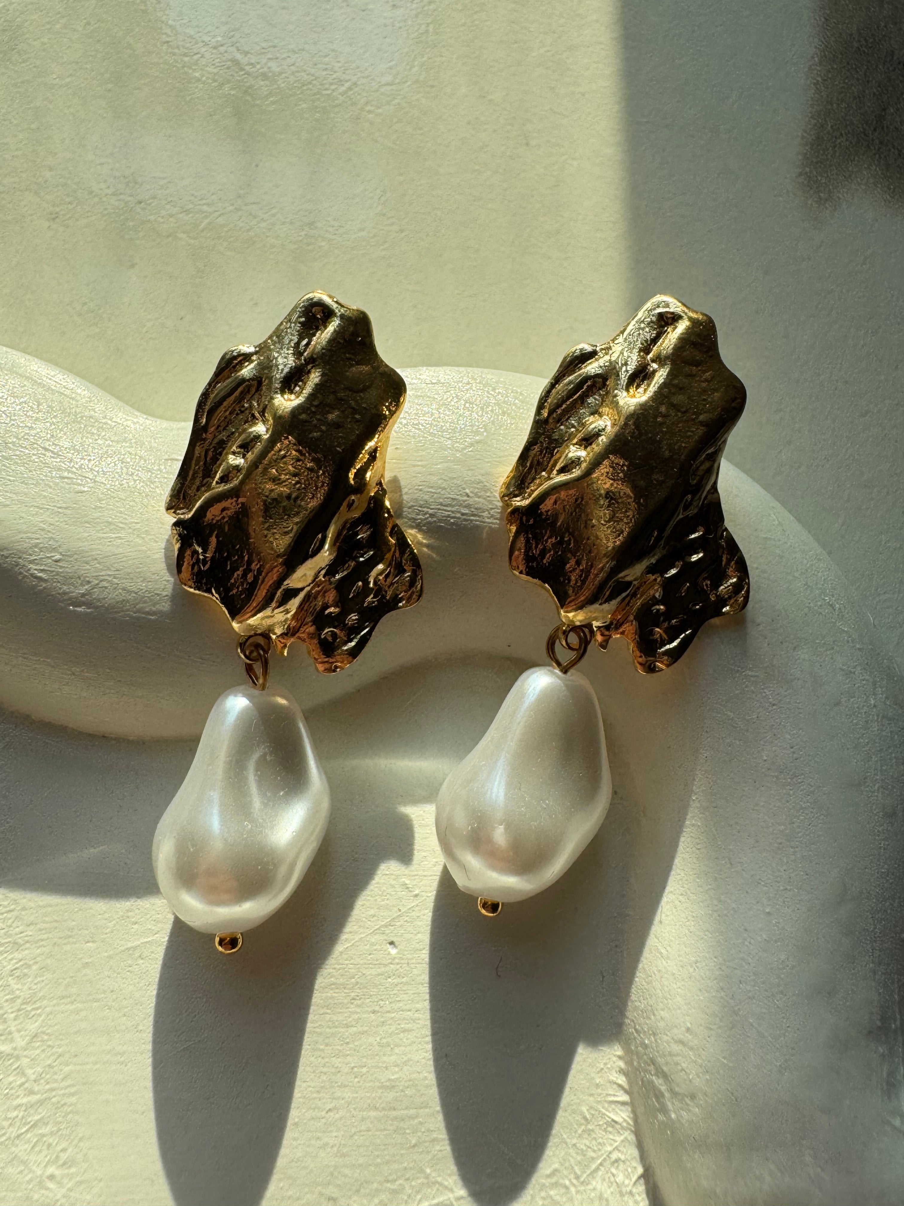 Golden Glow Earrings - 18K Gold Plated