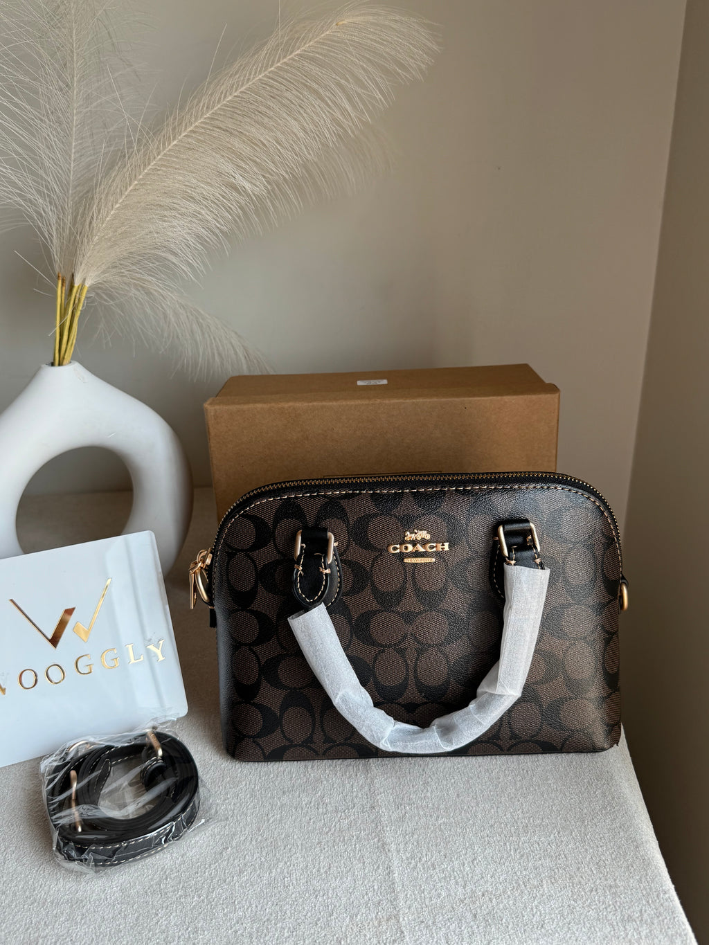 COACH PREMIUM Hand Bag (Signature Brown) BOX PACKING