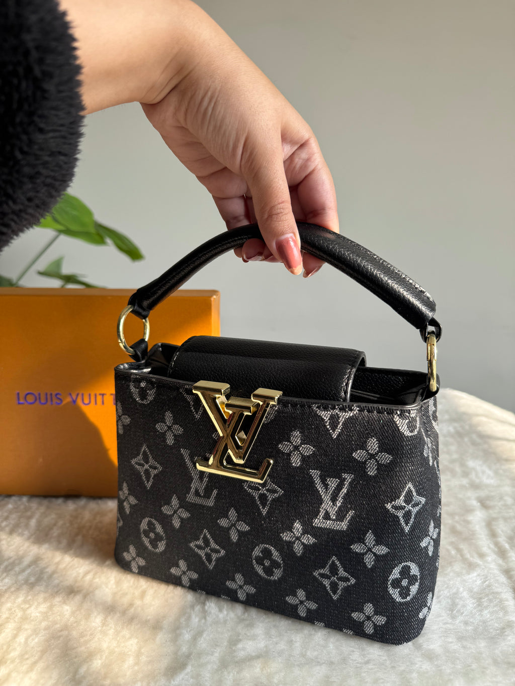 LV BAG PREMIUM QUALITY (Black) - BOX PACKING