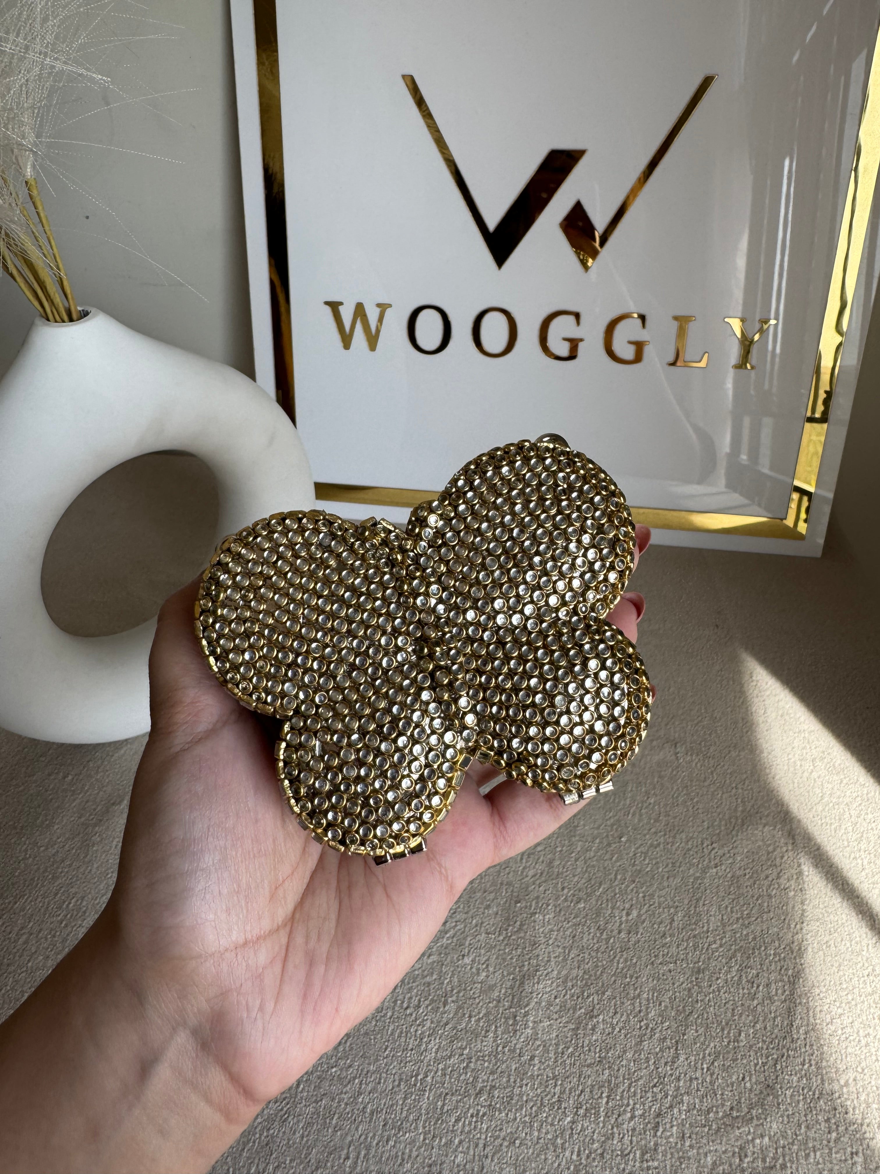 Kundan Classic Butterfly Clutch - Gold with Chain