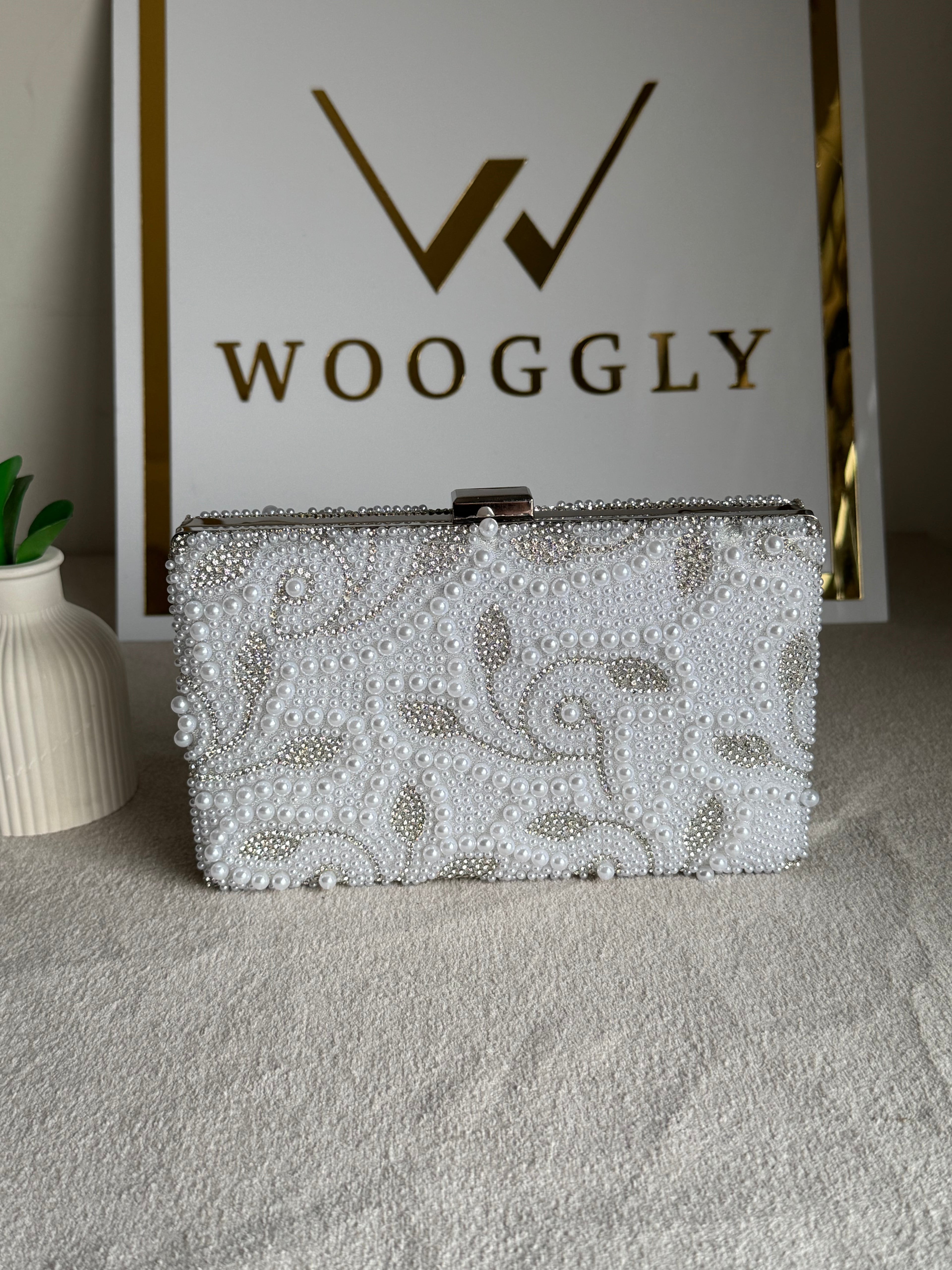 Fifth Avenue Pearl Clutch