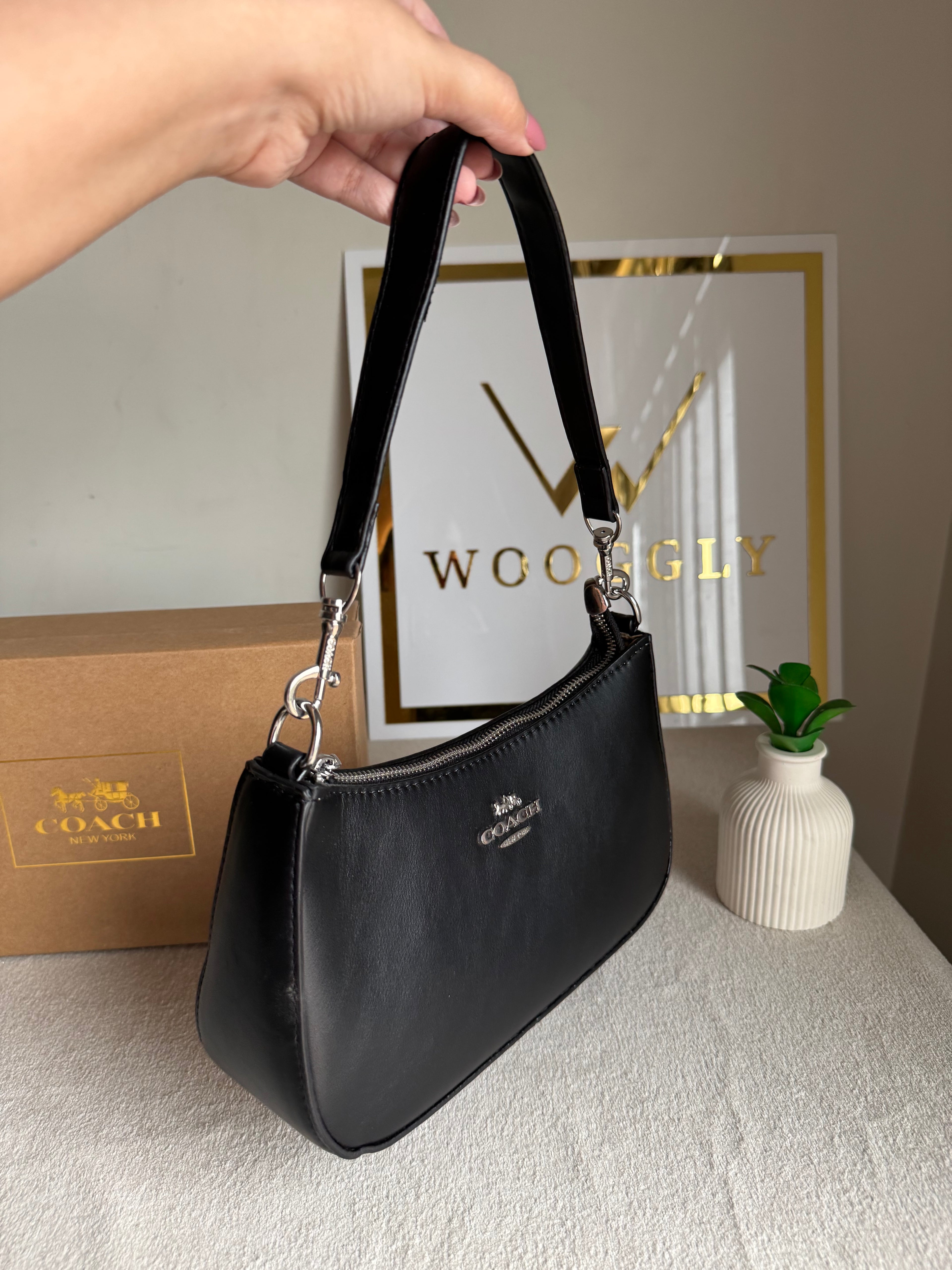 COACH TERI PREMIUM (Black) - BOX PACKING
