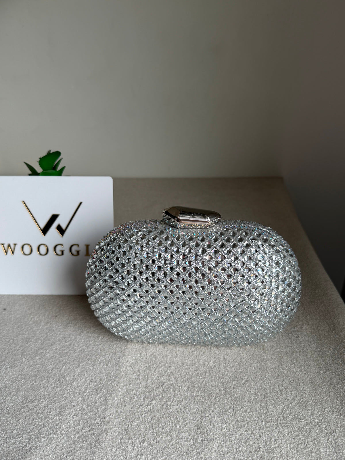 Belle Clutch Silver