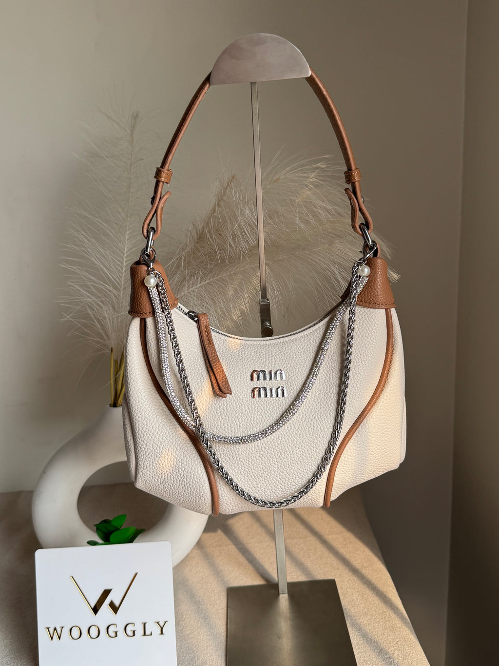 Stylish Min Min Hand Bag Beige & Brown