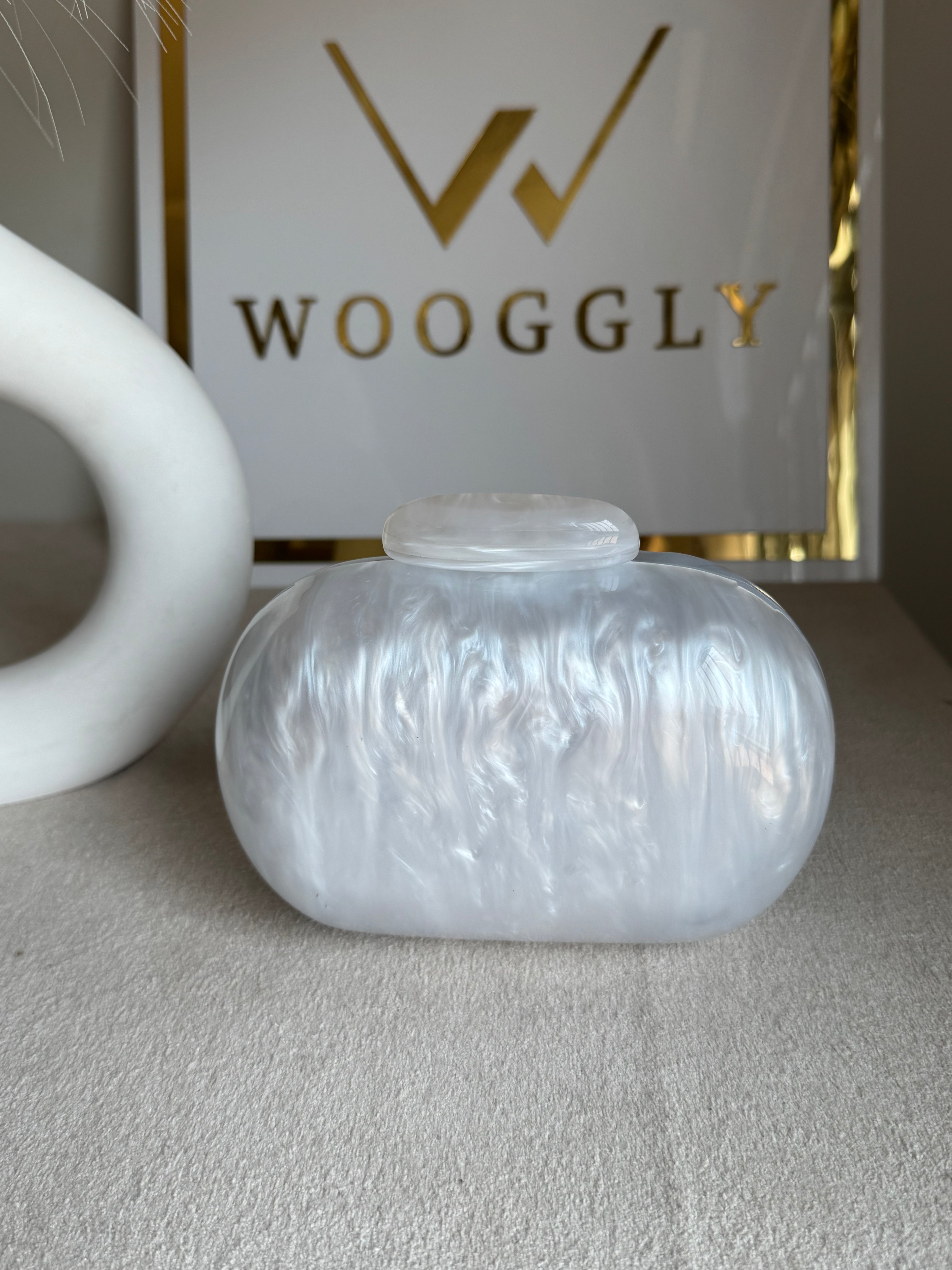 Marble Acrylic Clutch - Cute Pearl