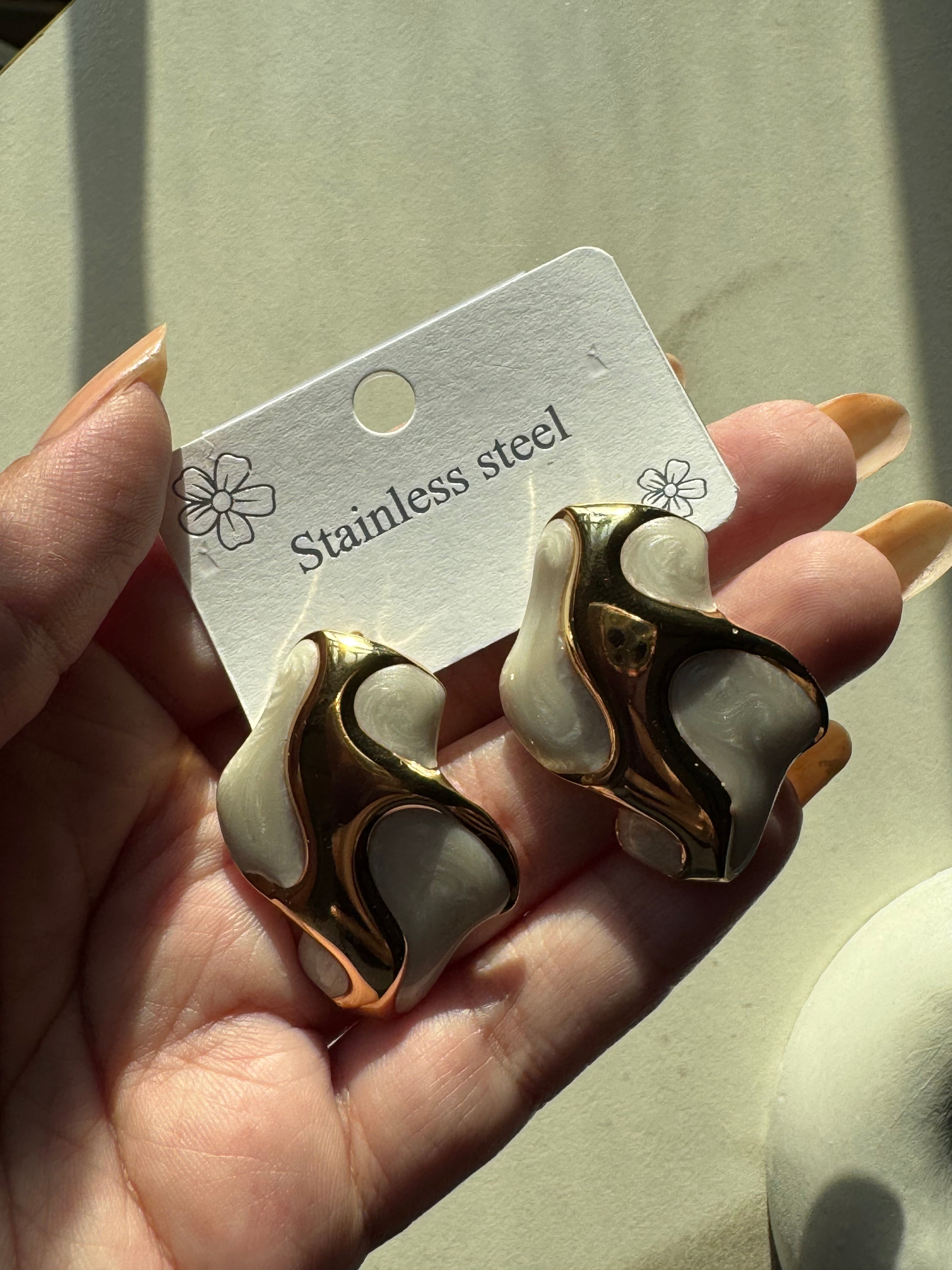 Halo Earrings - White & Black