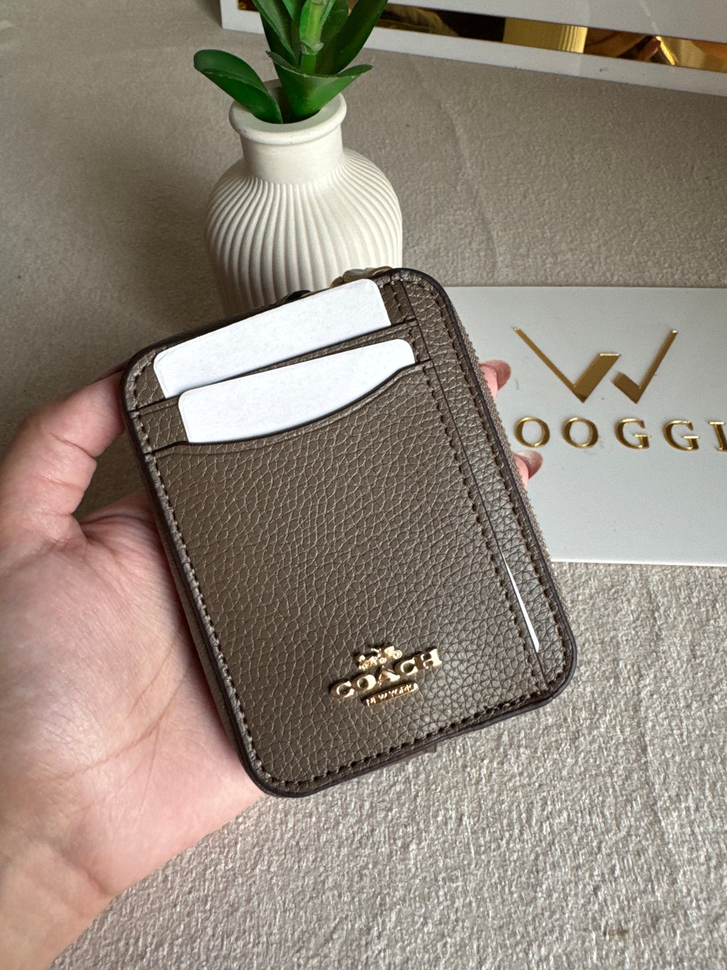 Coach Zip Card Case - Olive