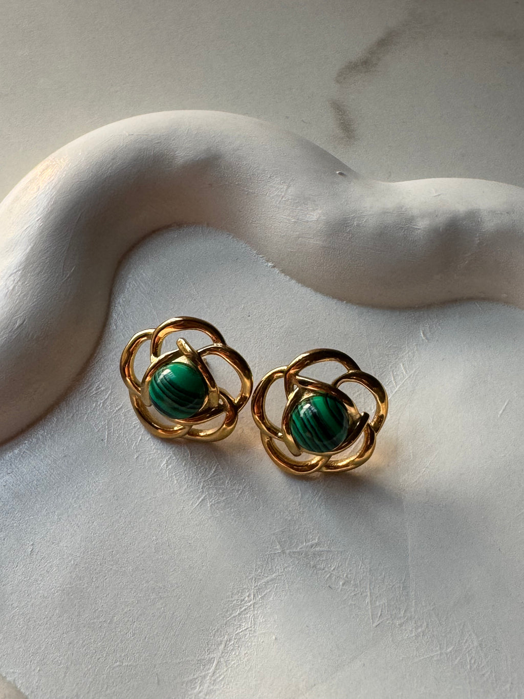 Twinkle Studs - Green