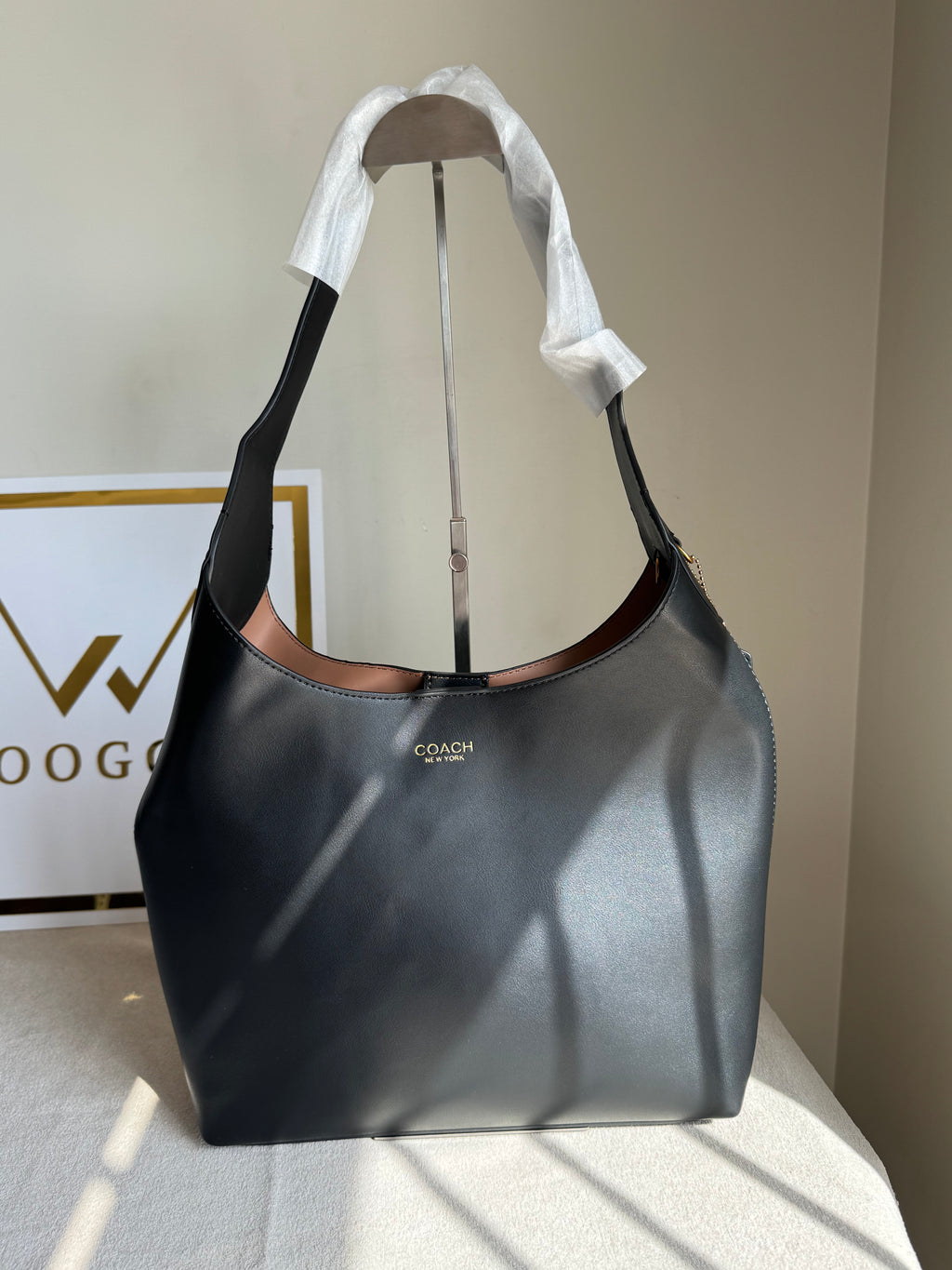 COACH Brooklyn Black - MAGNETIC BOX PACKING