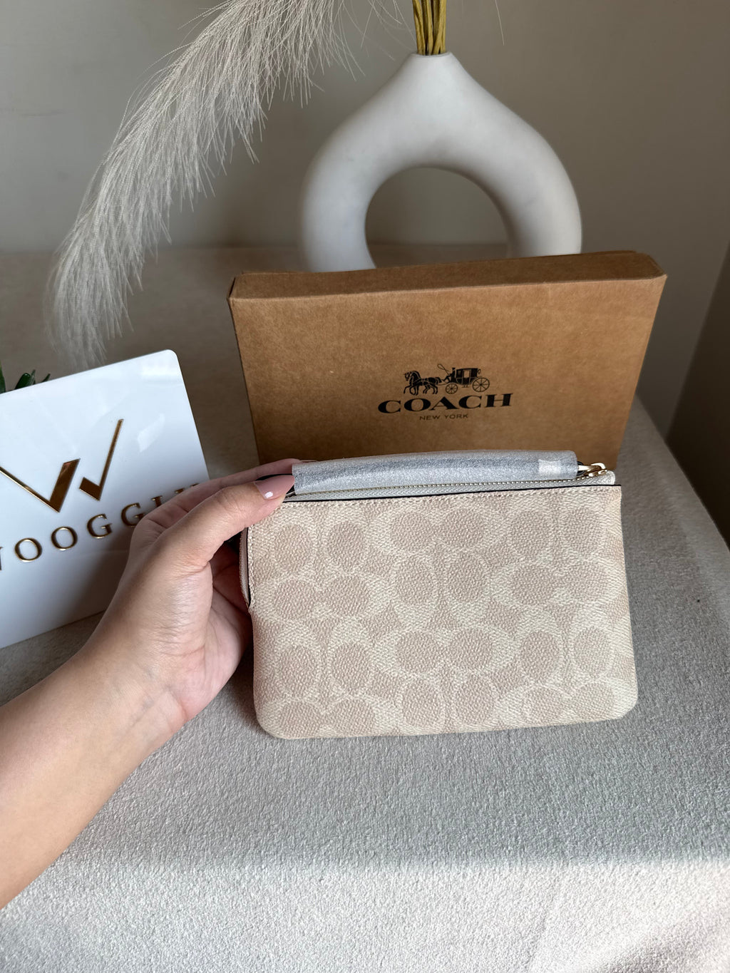 High Quality Wristlet - Apricot Fawn