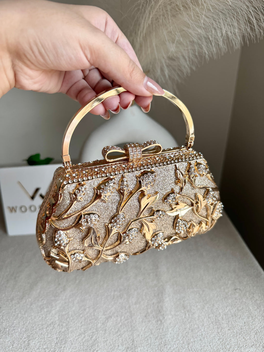 Aria Clutch Metal Clutch Champagne