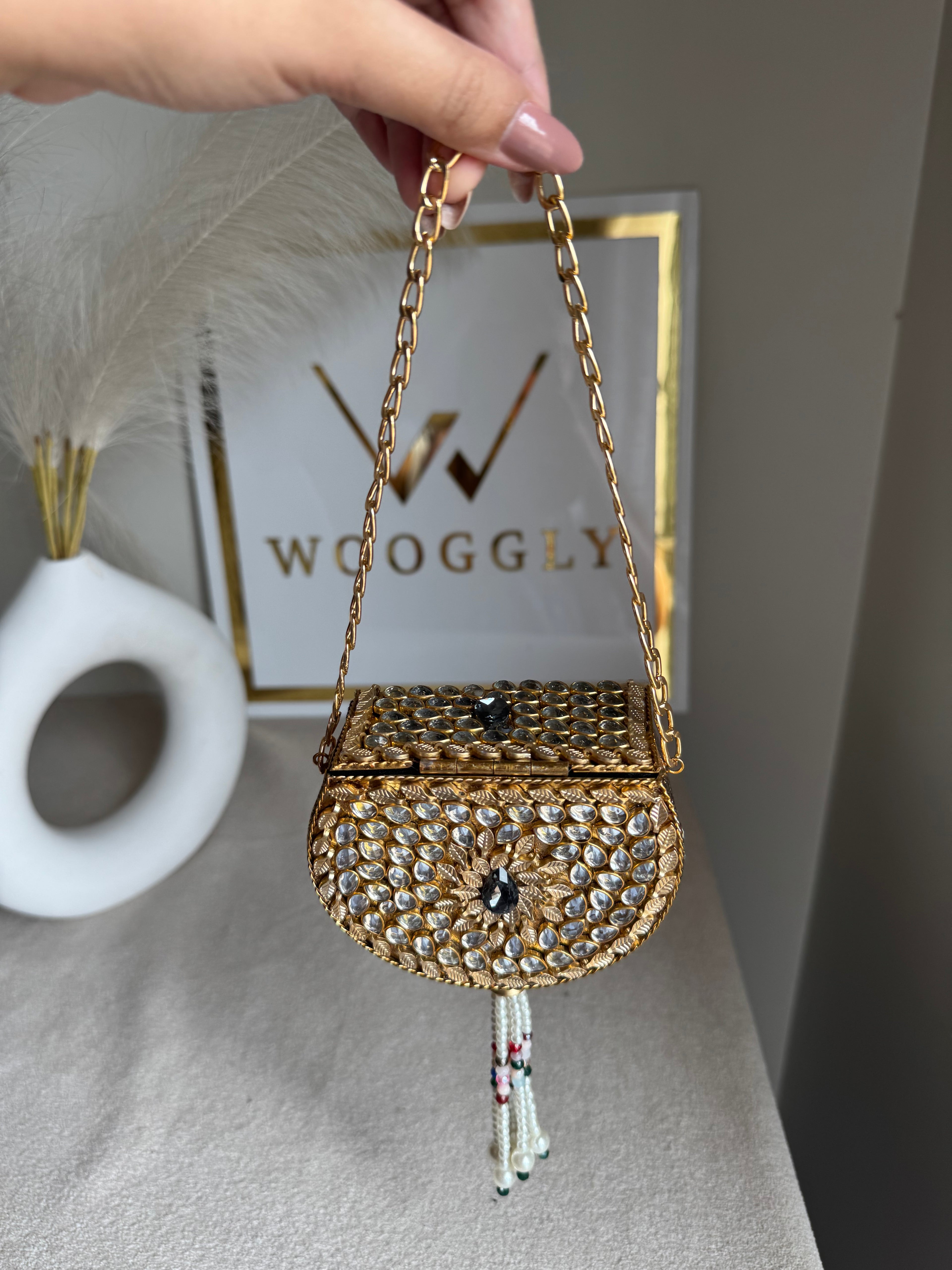 Viral Turkish Clutch - Black Stone