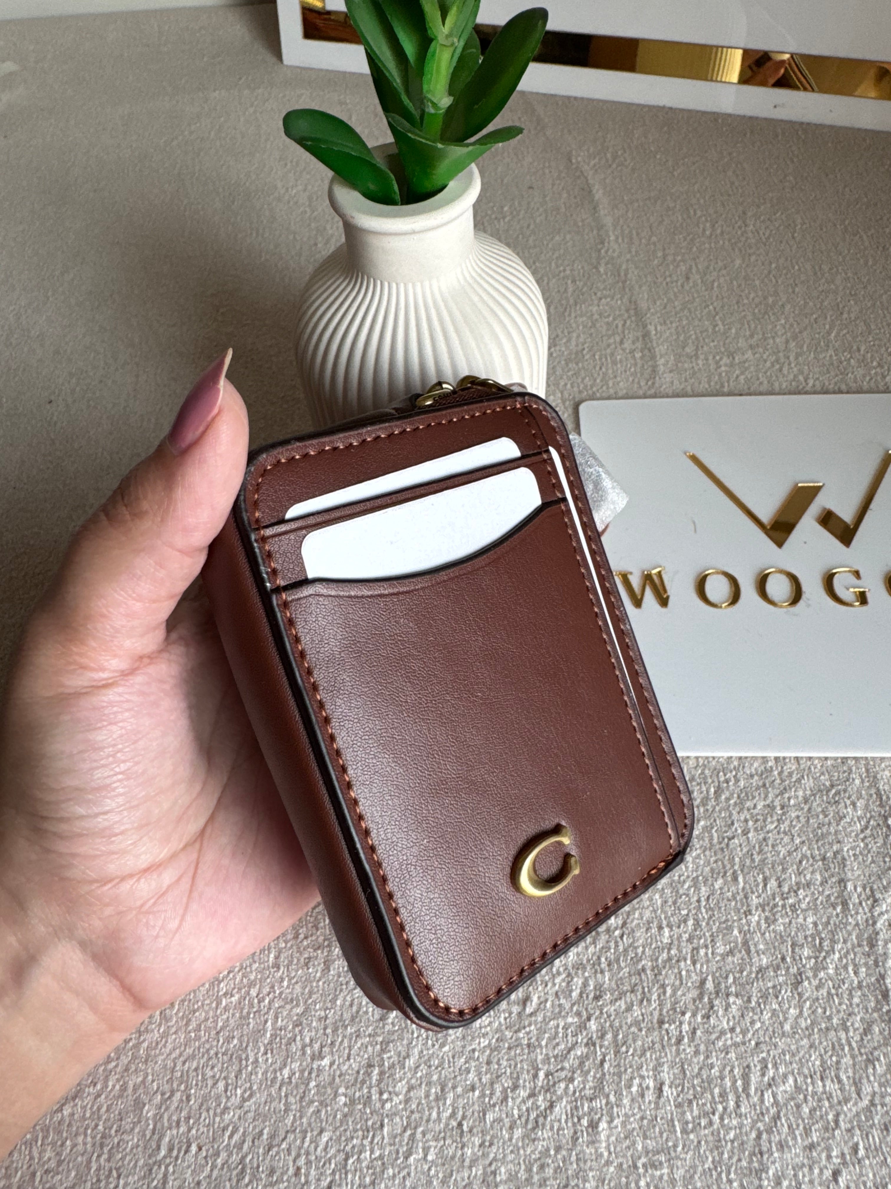 Coach Zip Card Case - Cadbury Brown