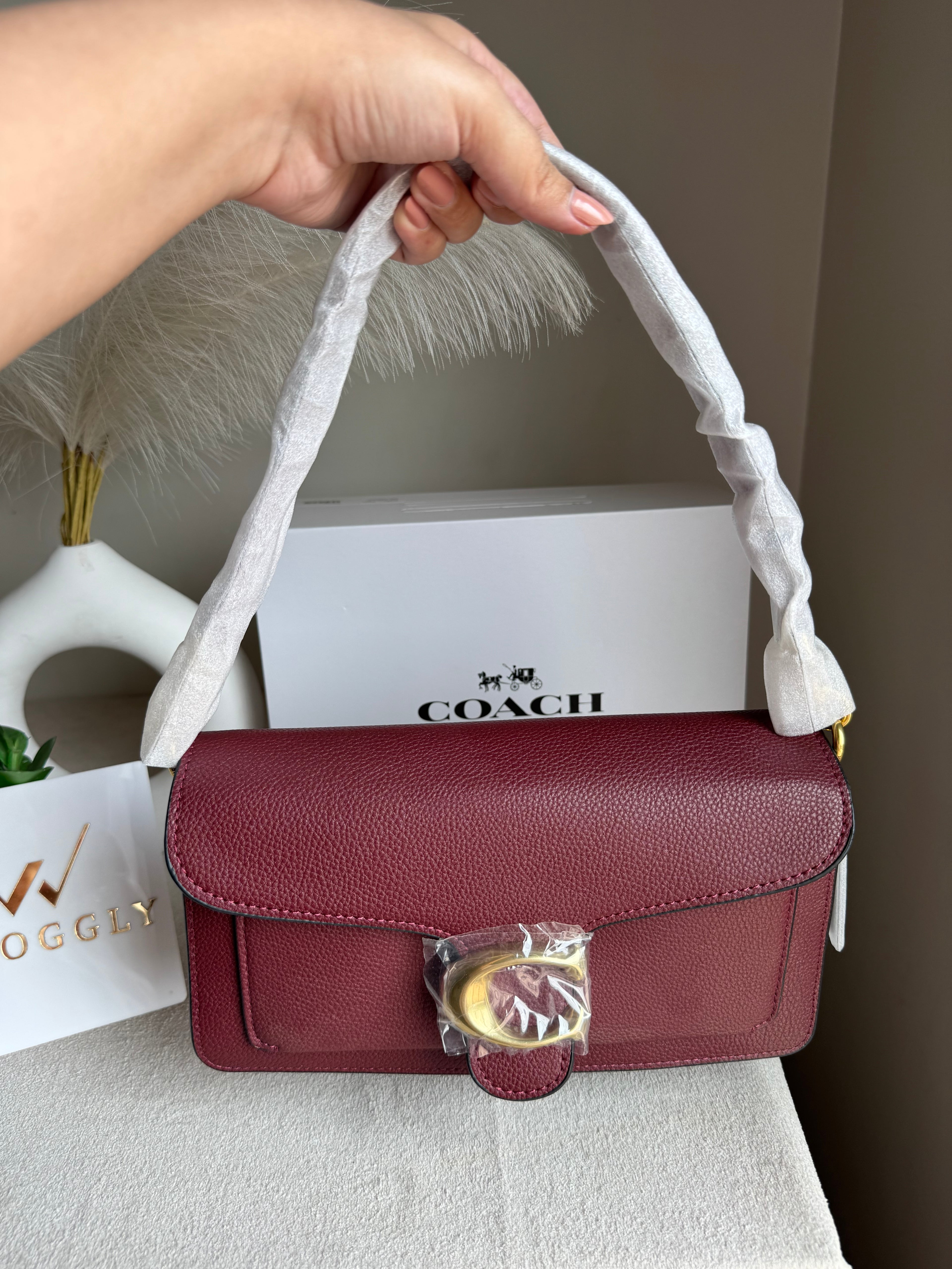 TABBY 26 EXTREMELY PREMIUM: LIMITED EDITION (MAROON)- MAGNETIC BOX PACKING