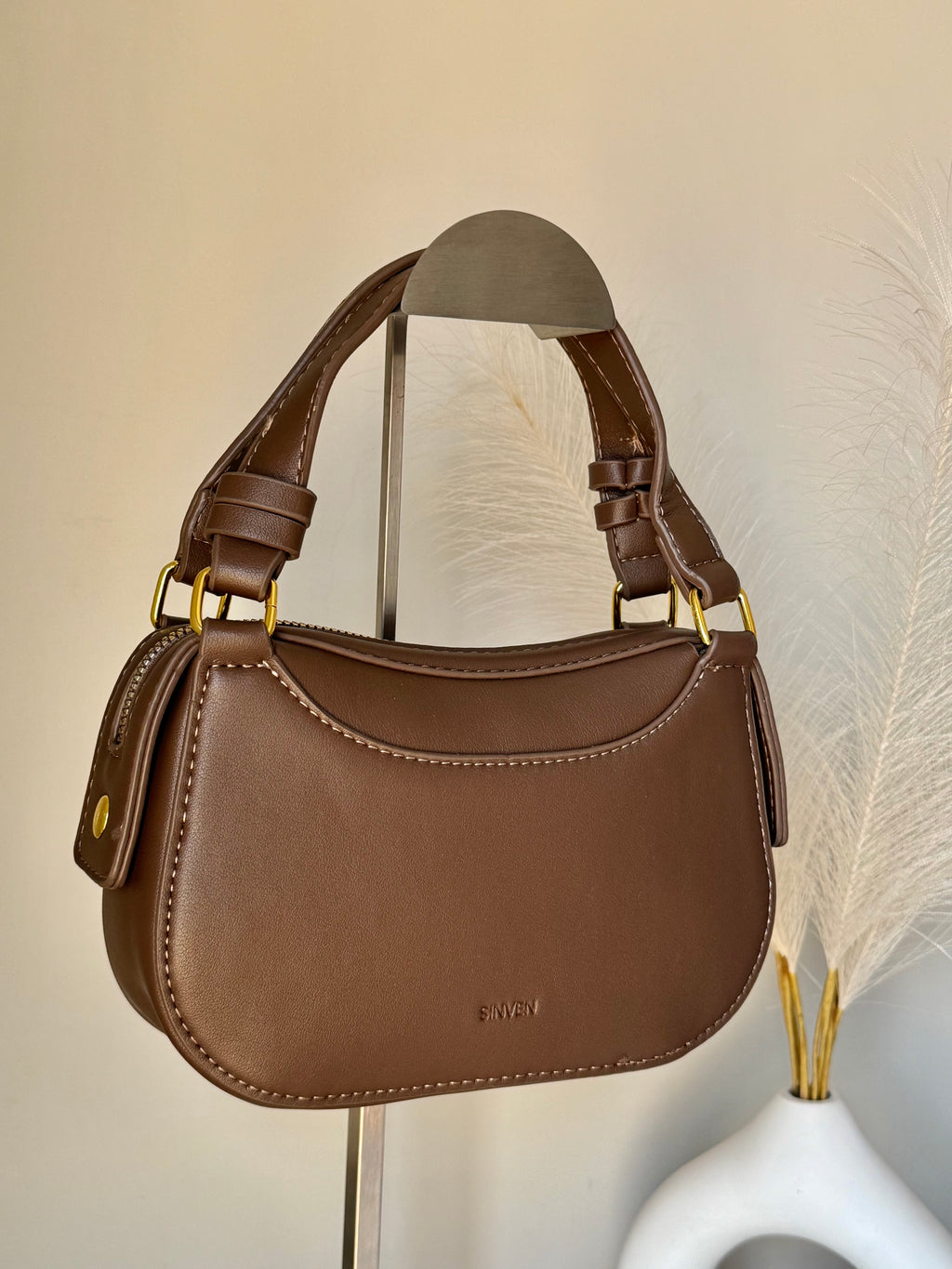 Sleek Aura Bag - Olive