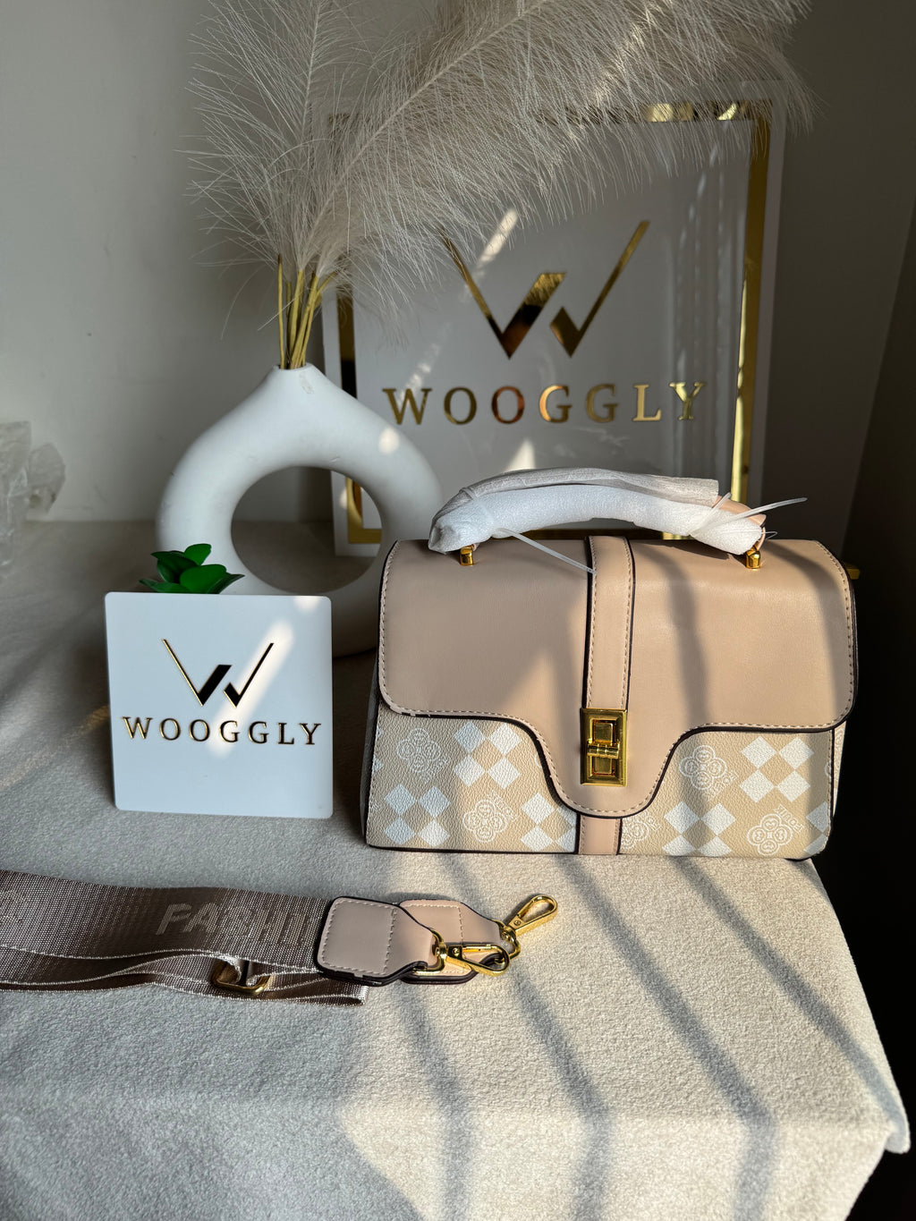 Premium Ella Hand Bag Beige