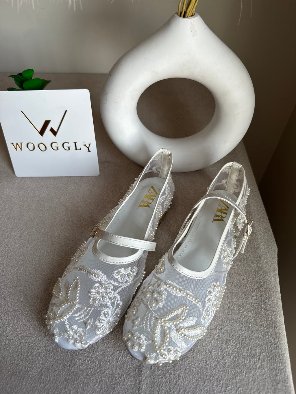 Zara Embroided Net Pumps - White