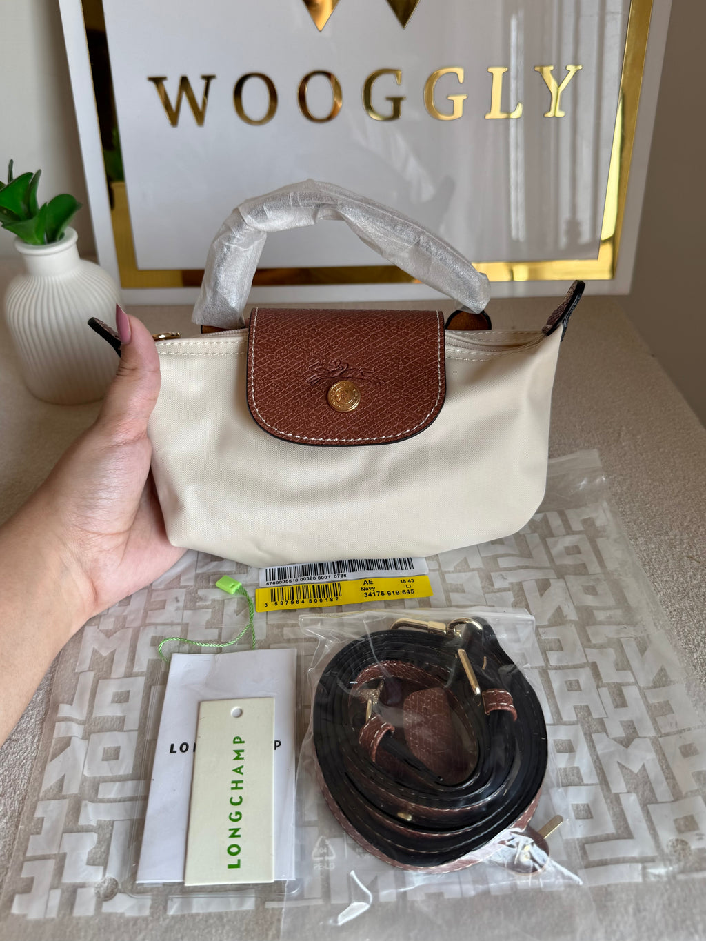 Premium LongChamp Crossbody Bag with Strap - Paper White (WITH BRAND LOGO)