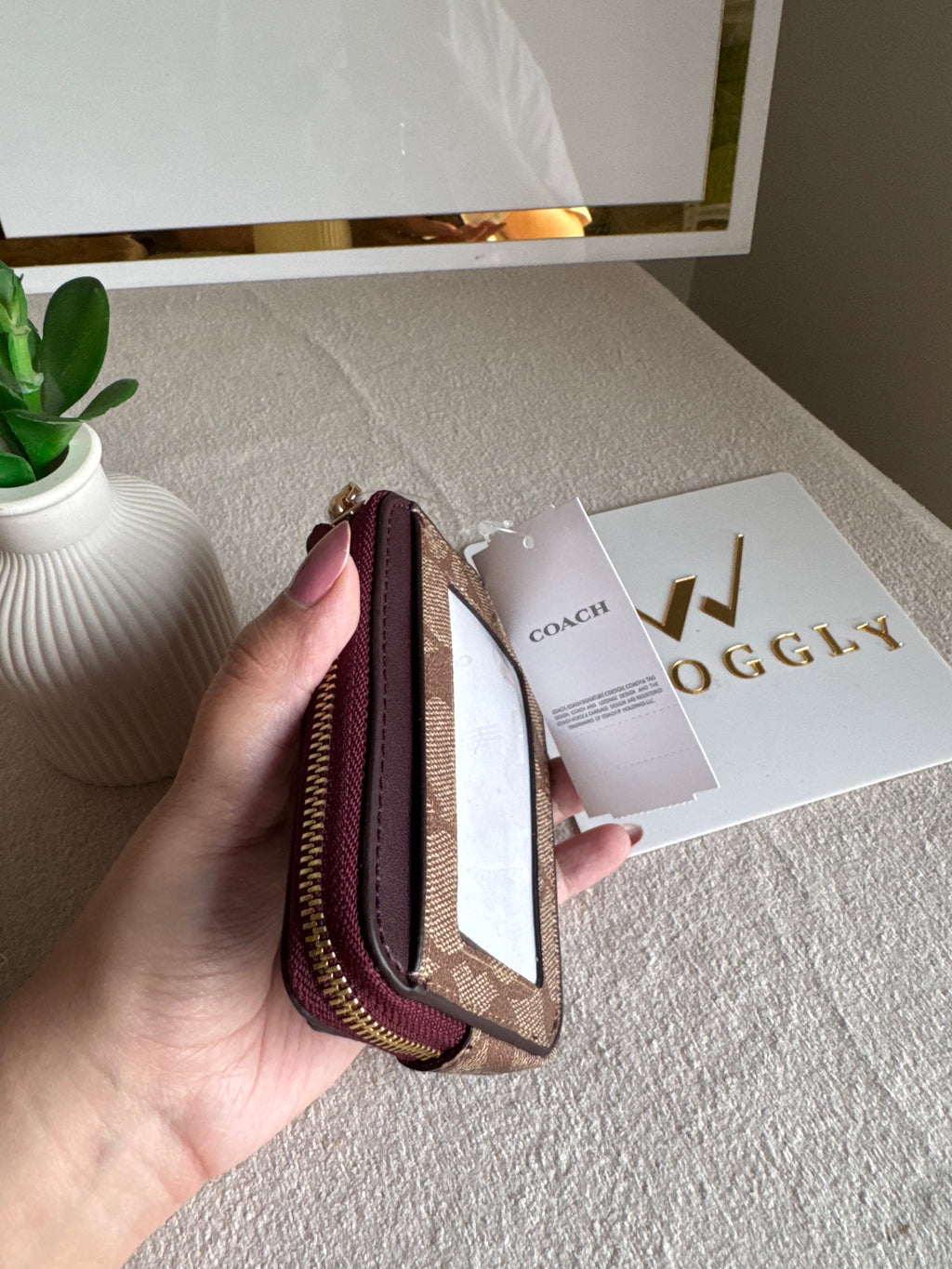 Coach Zip Card Case - Apricot Magenta