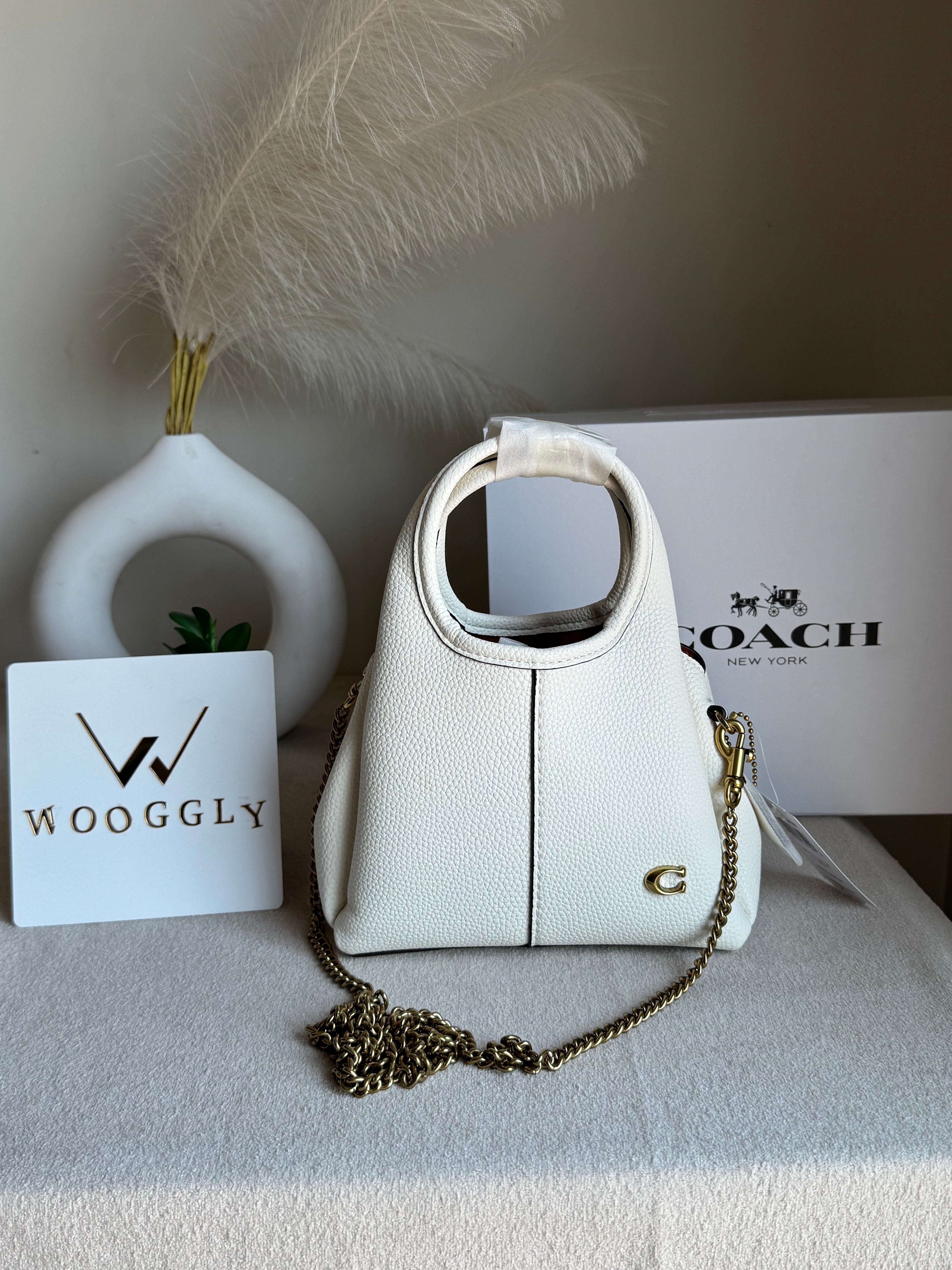 EXTREMELY PREMIUM MINI COACH Lana (CREAM) - BOX PACKING