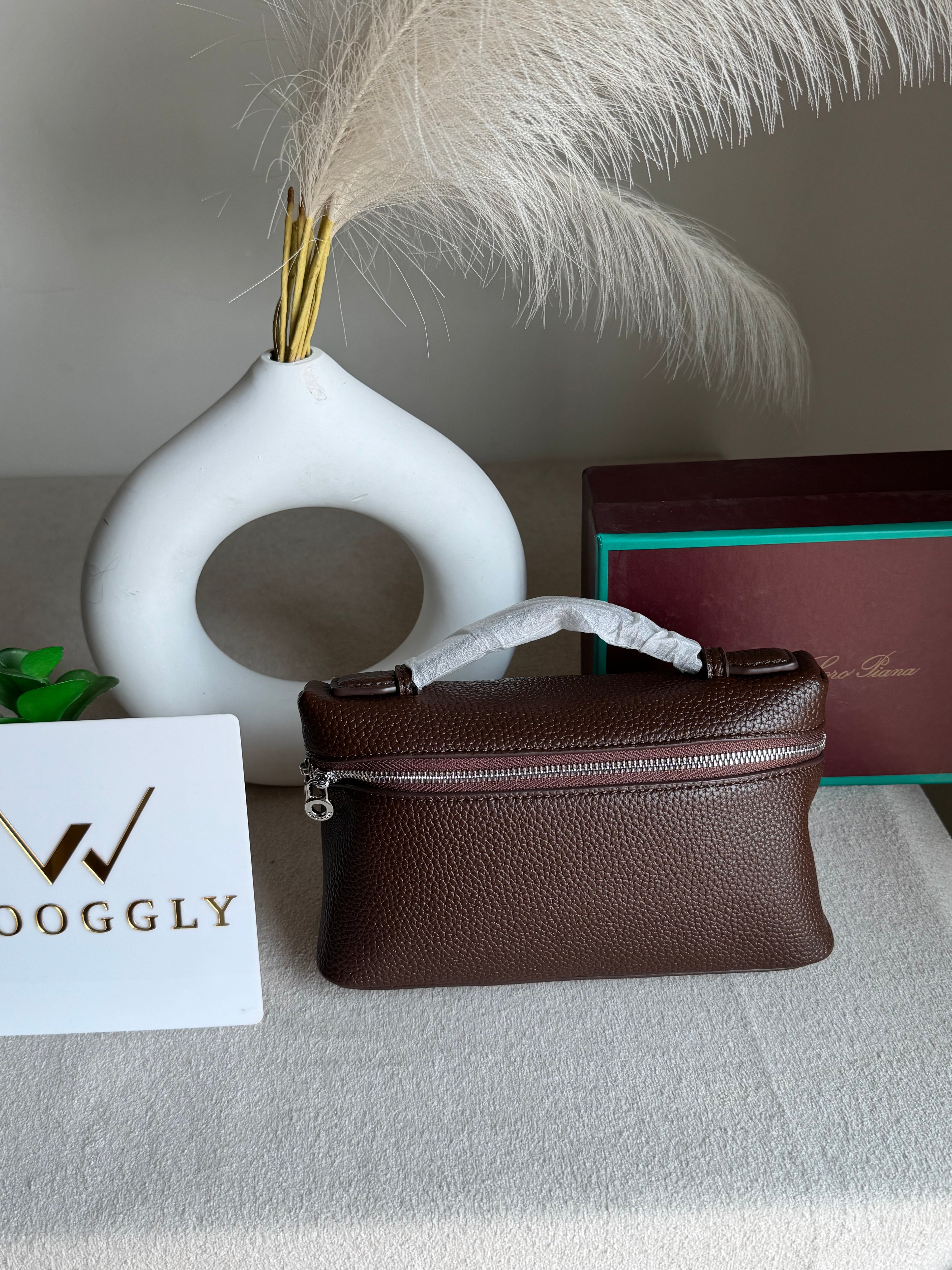 Loro Piana Premium Signature Bag - Burgandy