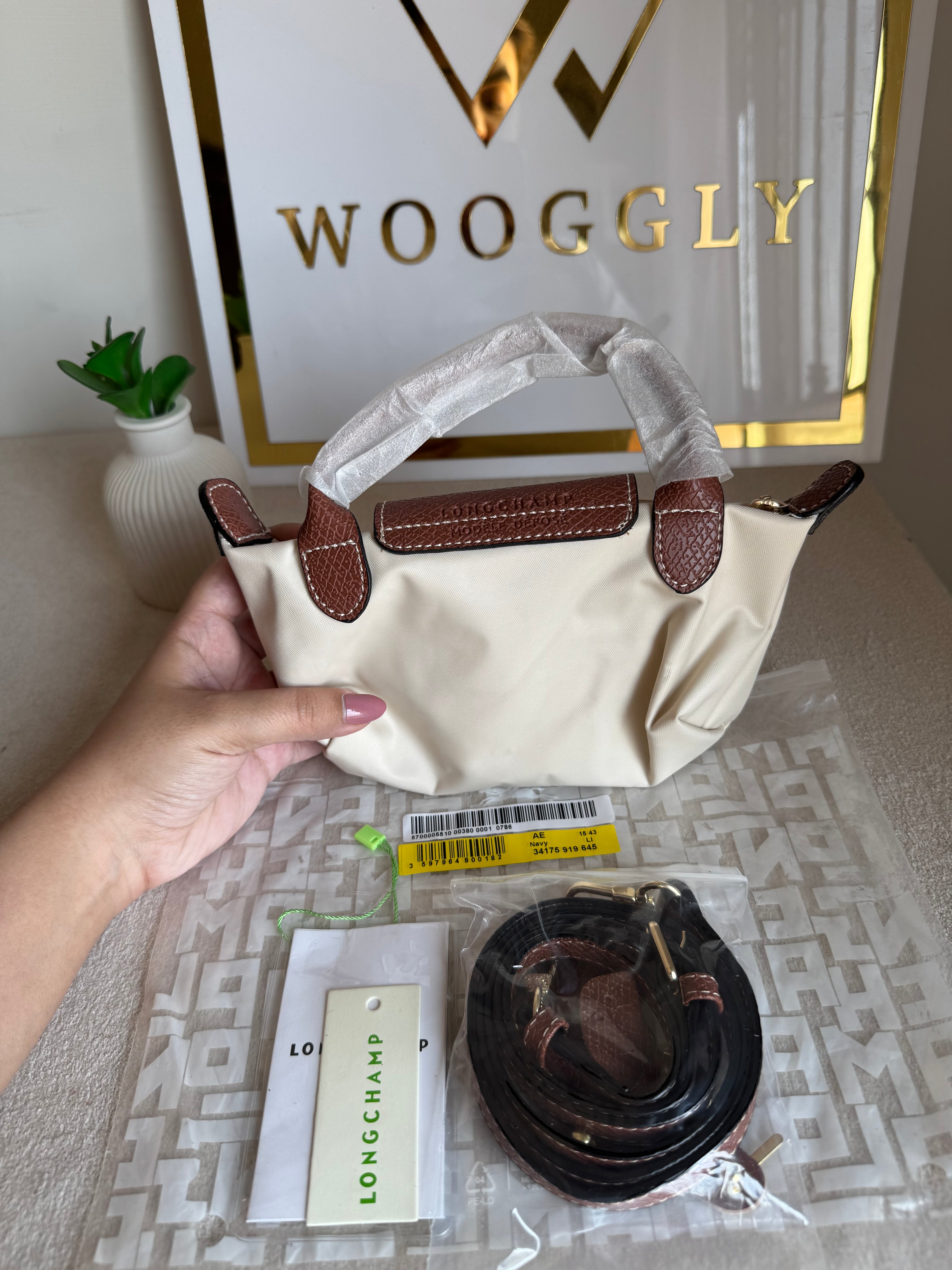 Premium LongChamp Crossbody Bag with Strap - Paper White (WITH BRAND LOGO)