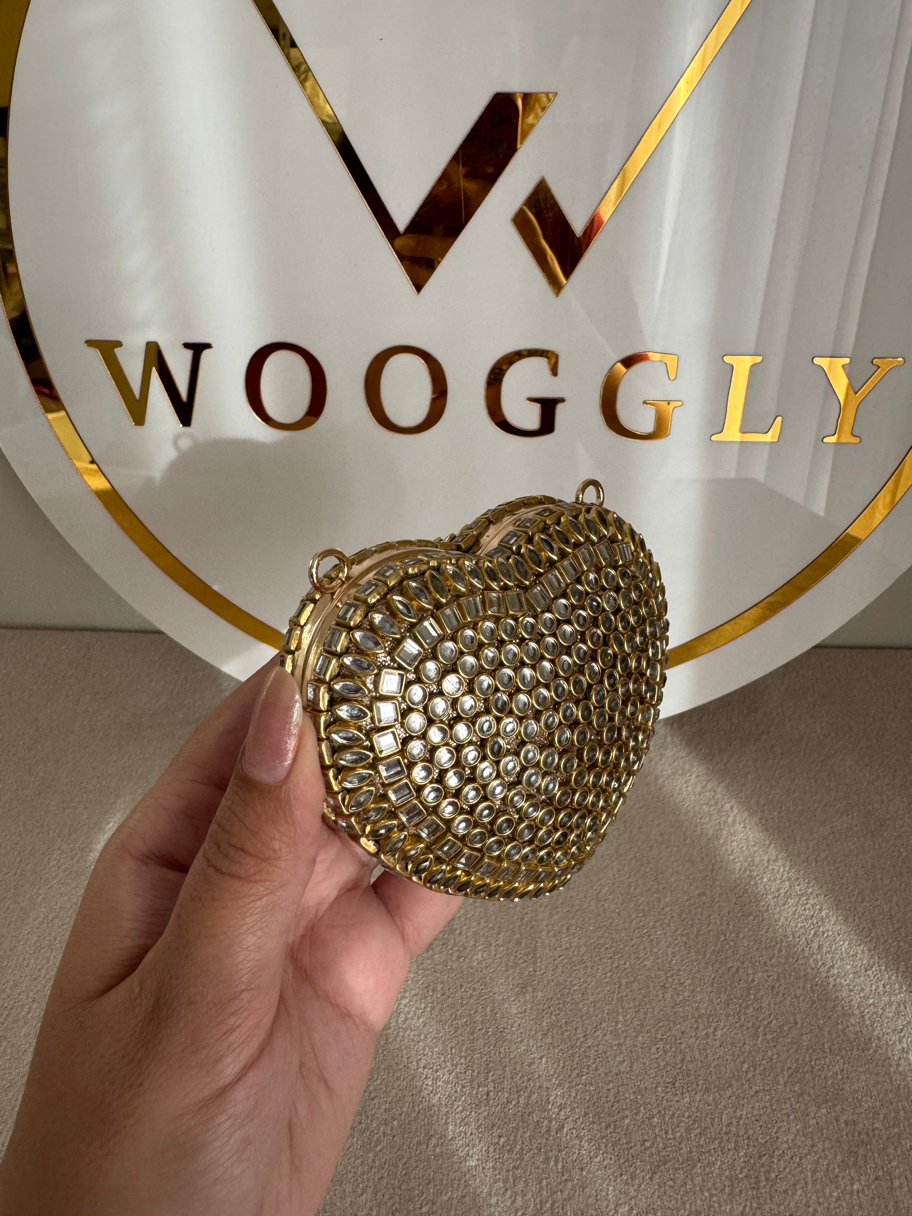 Kundan Classic Heart Clutch - Gold with Chain