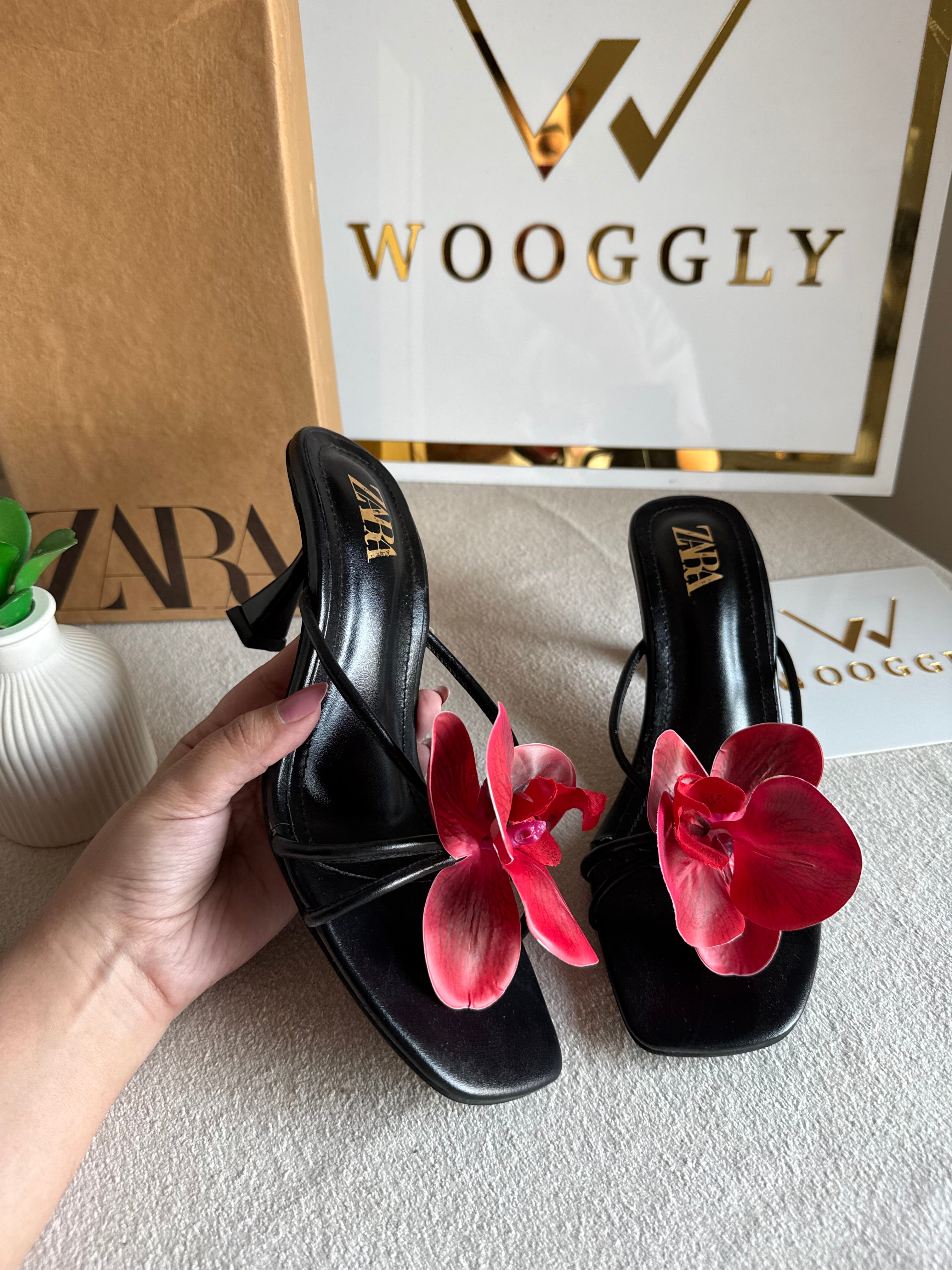 Zara Flower Heels BLACK WITH RED with Brand Box