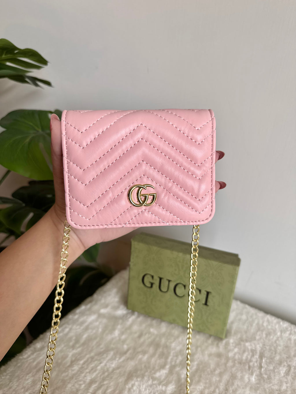 Gucci Wallet Quilted with Detachable Chain - Baby Pink