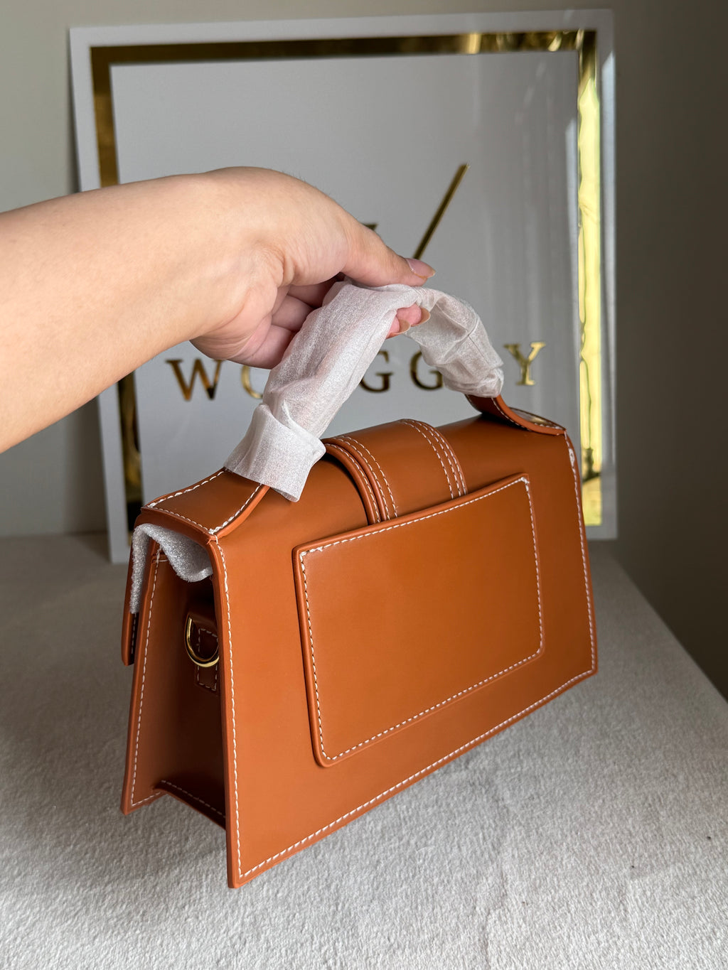 Jacquemus - Medium Bambino (Brown) BOX PACKING