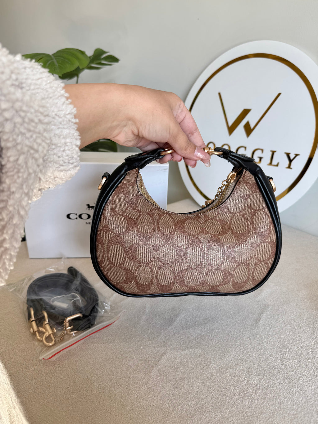 COACH Jonie Bag PREMIUM (Apricot Black) - BOX PACKING