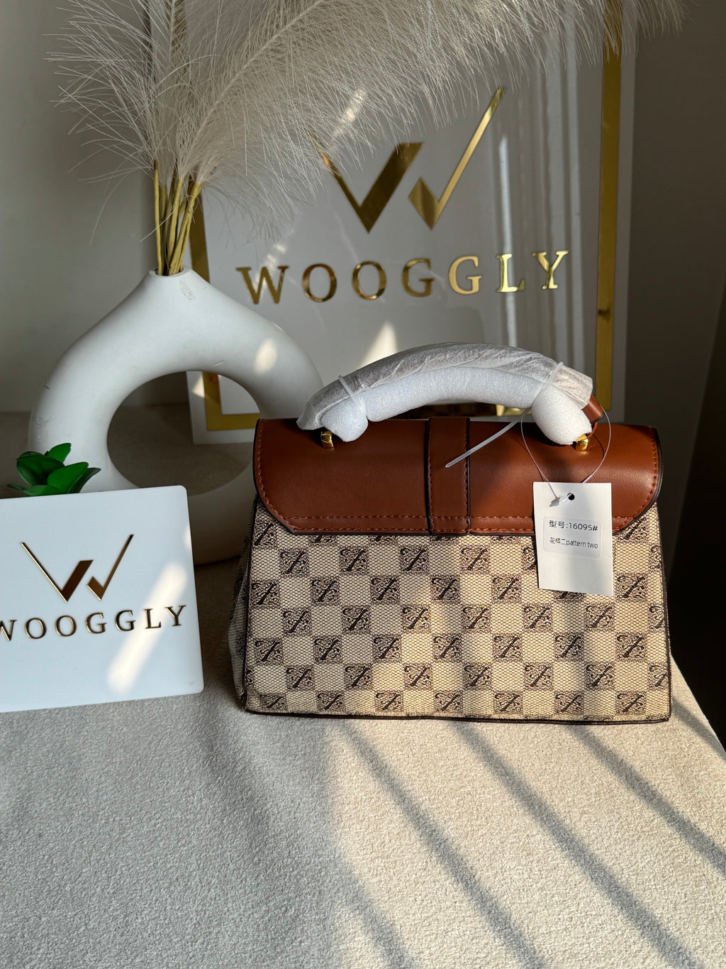 Premium Ella Hand Bag Beige & Brown