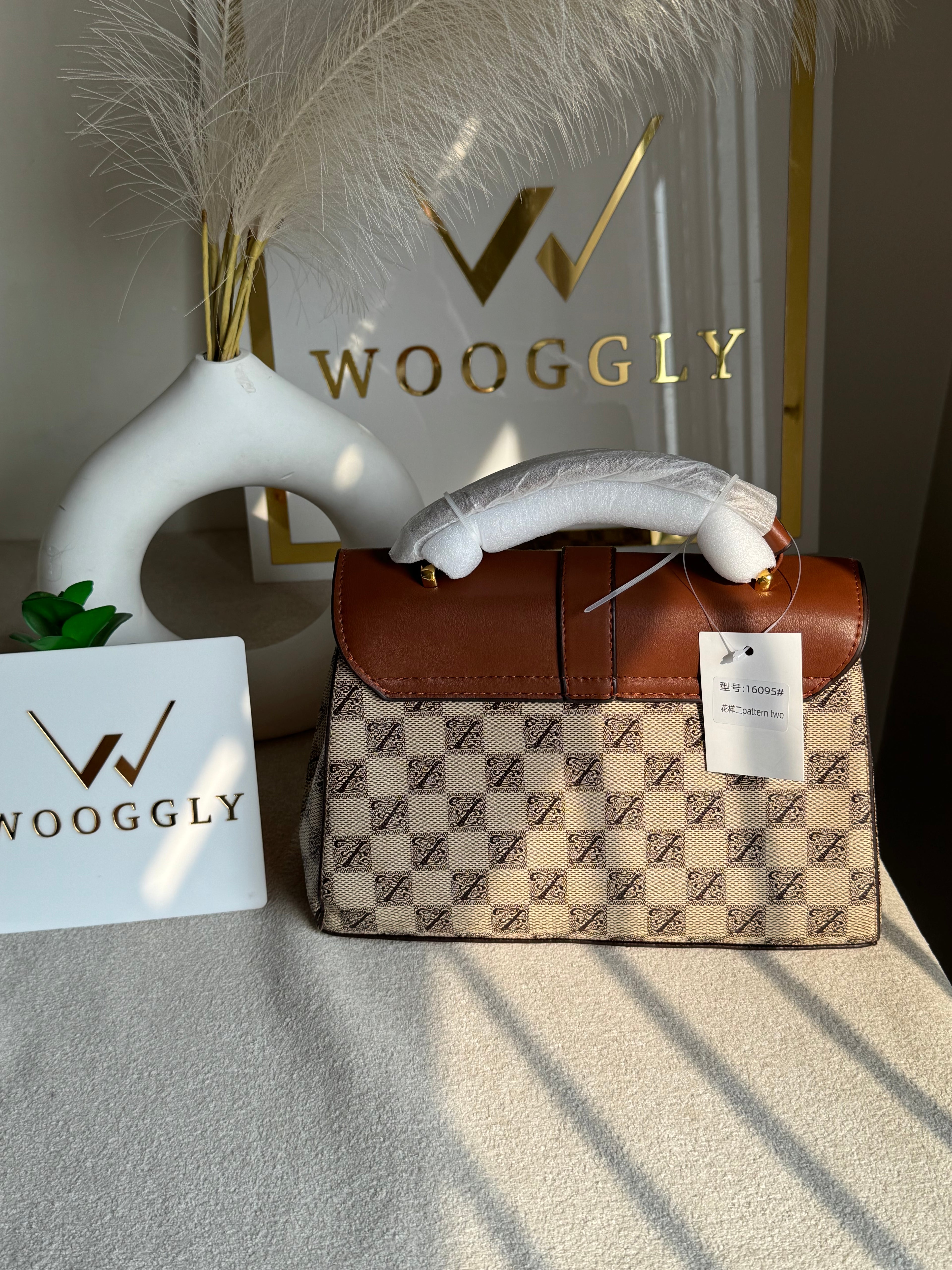Premium Ella Hand Bag Beige & Brown